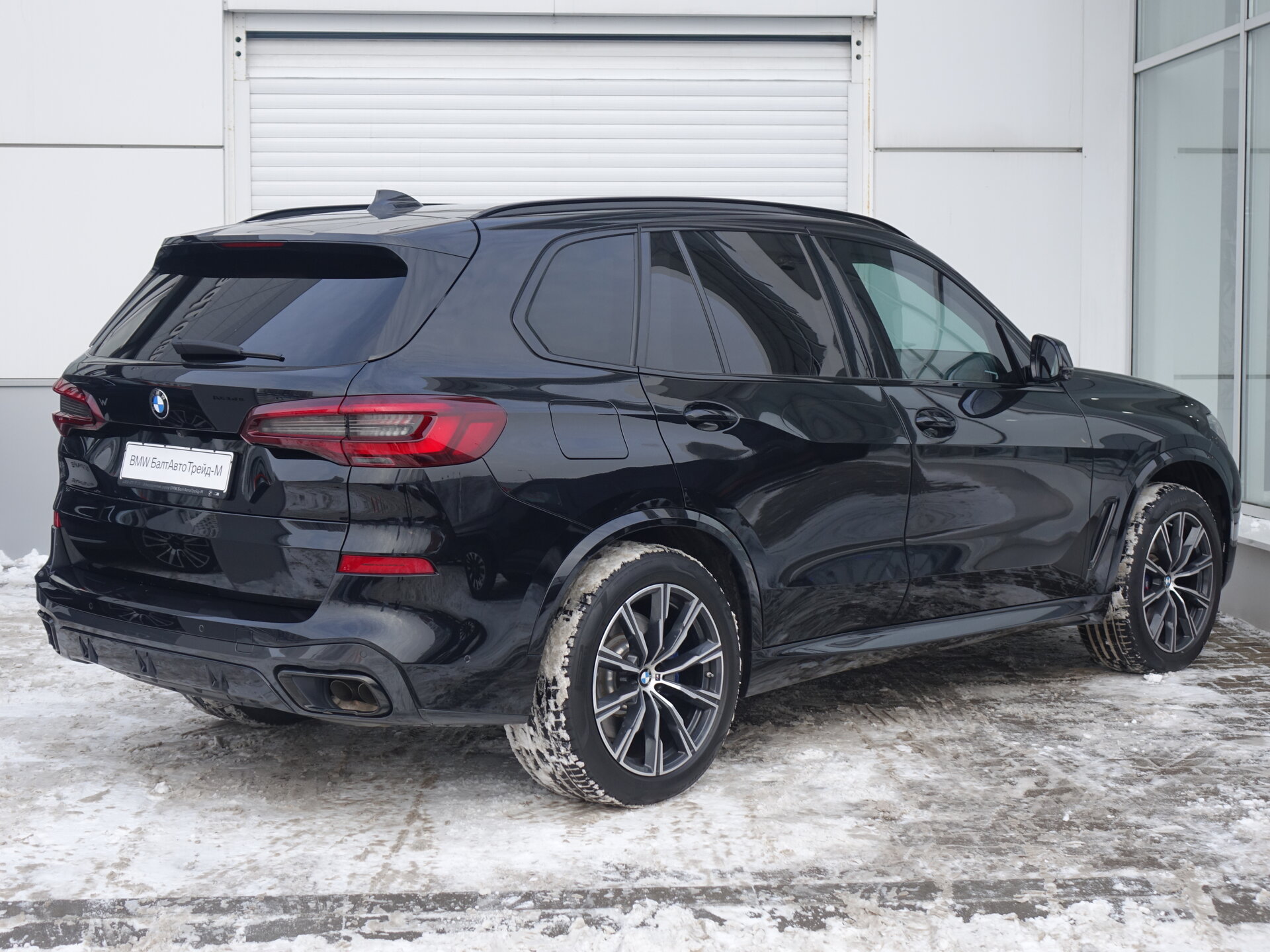 Автомобиль BMW X5 M50i 4.4 AT (530 л.с.) 4WD - 2