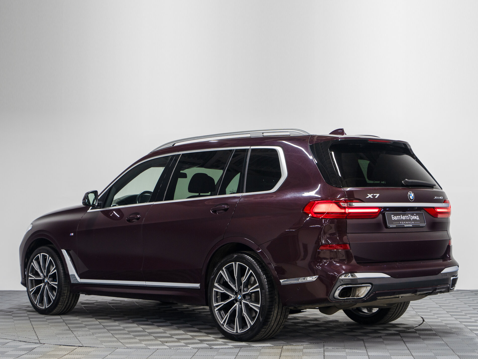 Автомобиль BMW X7 40i 3.0 AT (340 л.с.) 4WD - 9