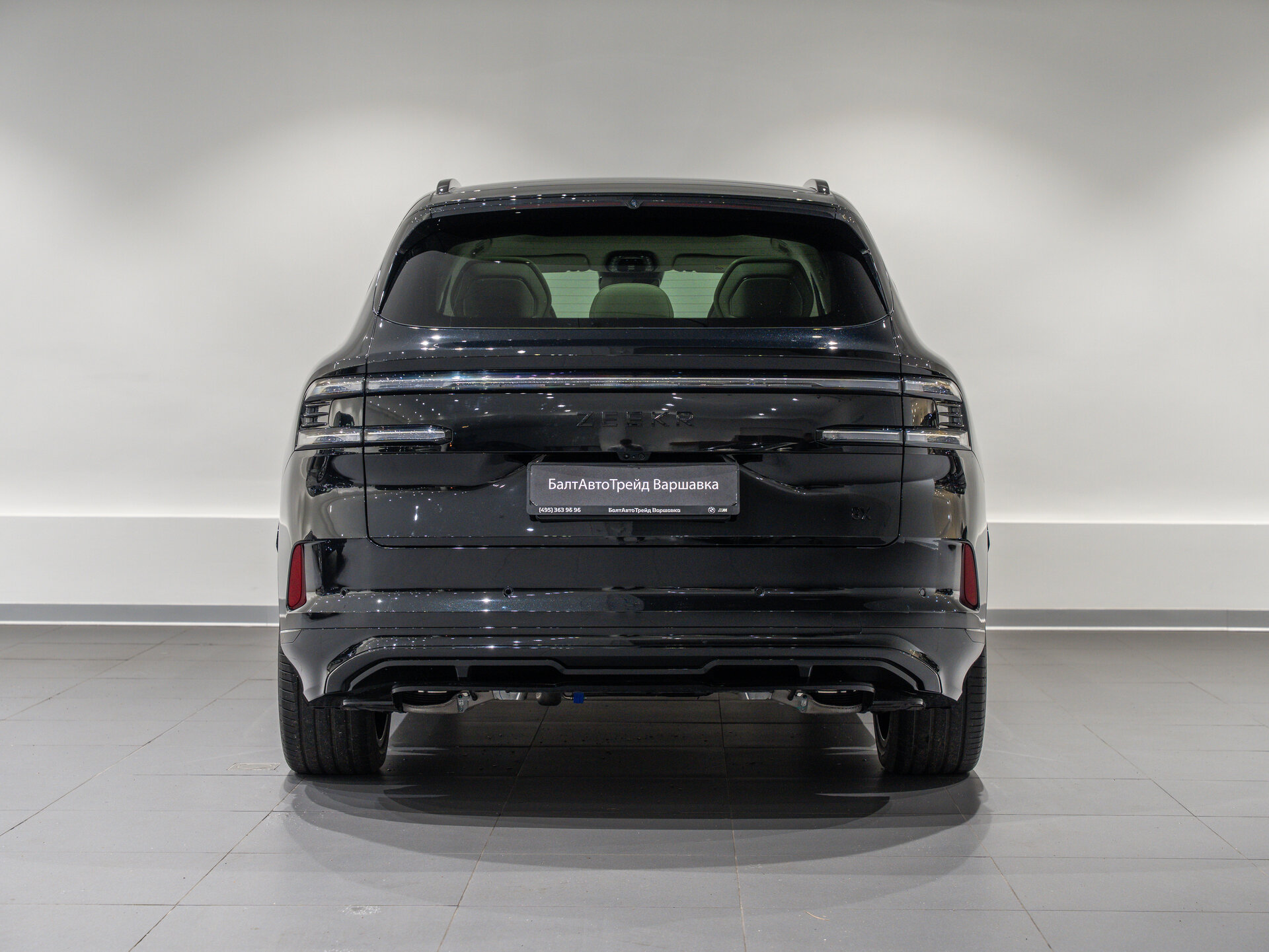 Автомобиль Zeekr 8X 70 kWh 2.0hyb AT (898 л.с.) 4WD - 6