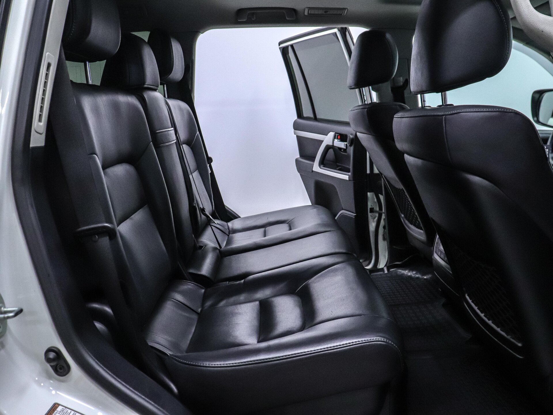 Toyota Land Cruiser 2019 30