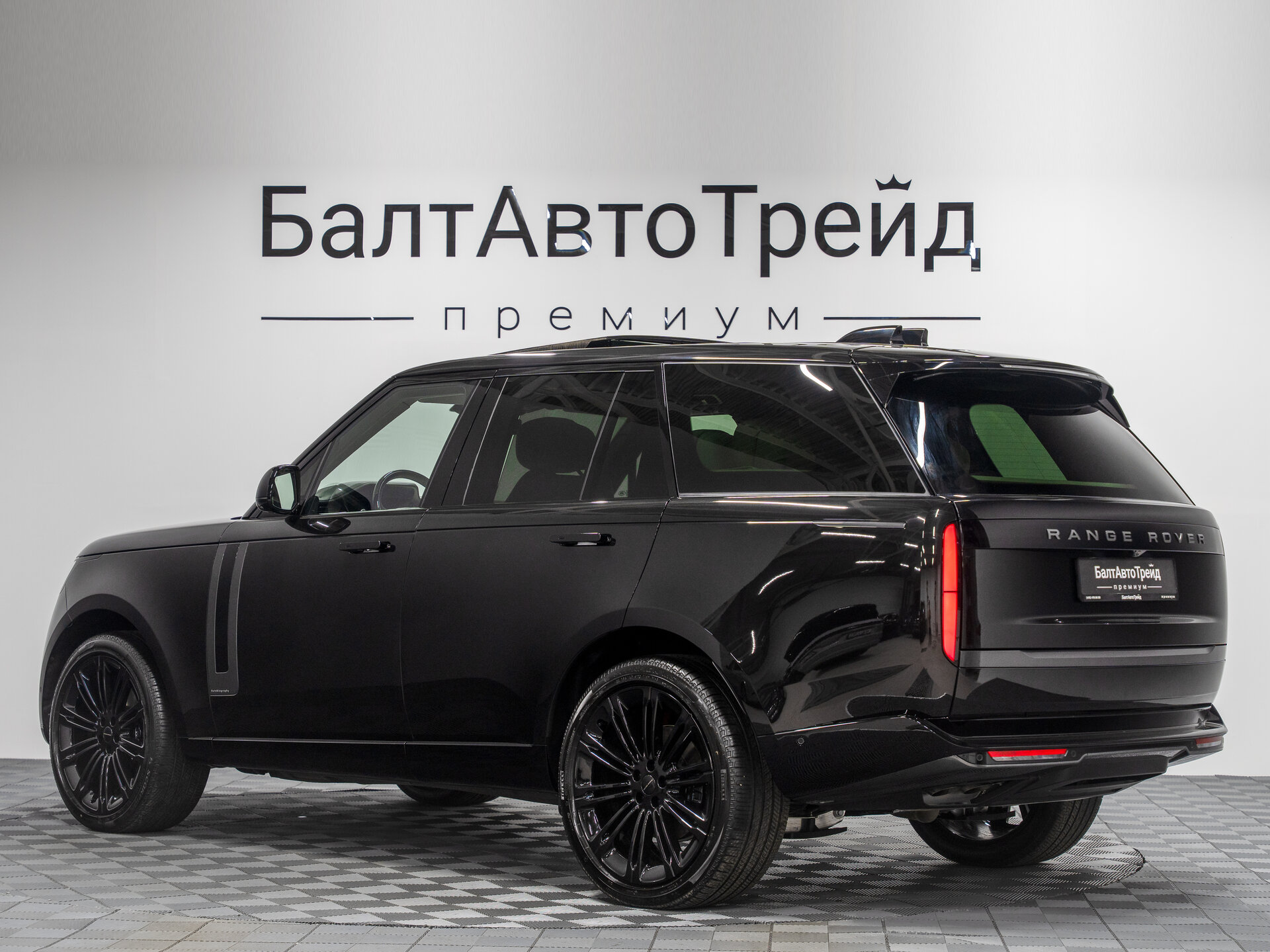 Автомобиль Land Rover Range Rover D350 MHEV 3.0d AT (350 л.с.) 4WD - 9