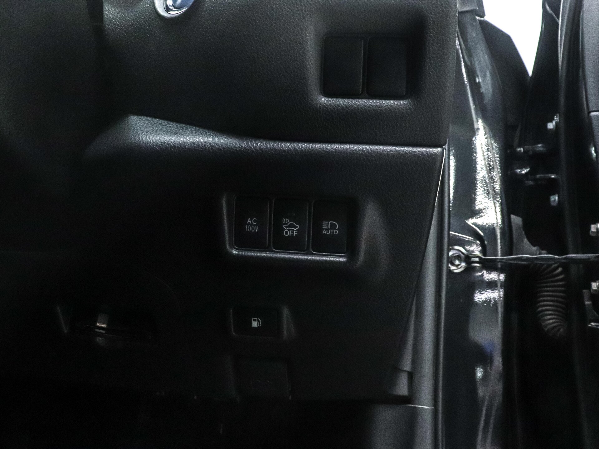Toyota C-HR 2017 9