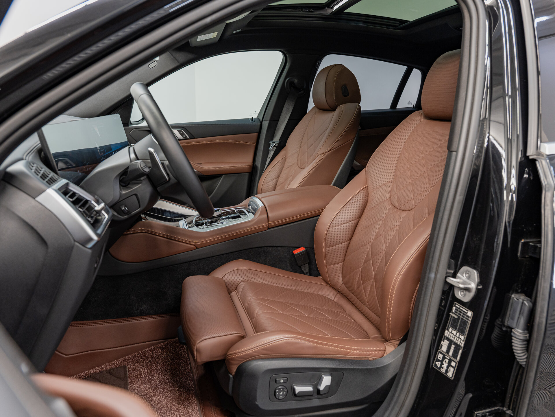 Автомобиль BMW X6 30i 2.0 AT (258 л.с.) 4WD - 11