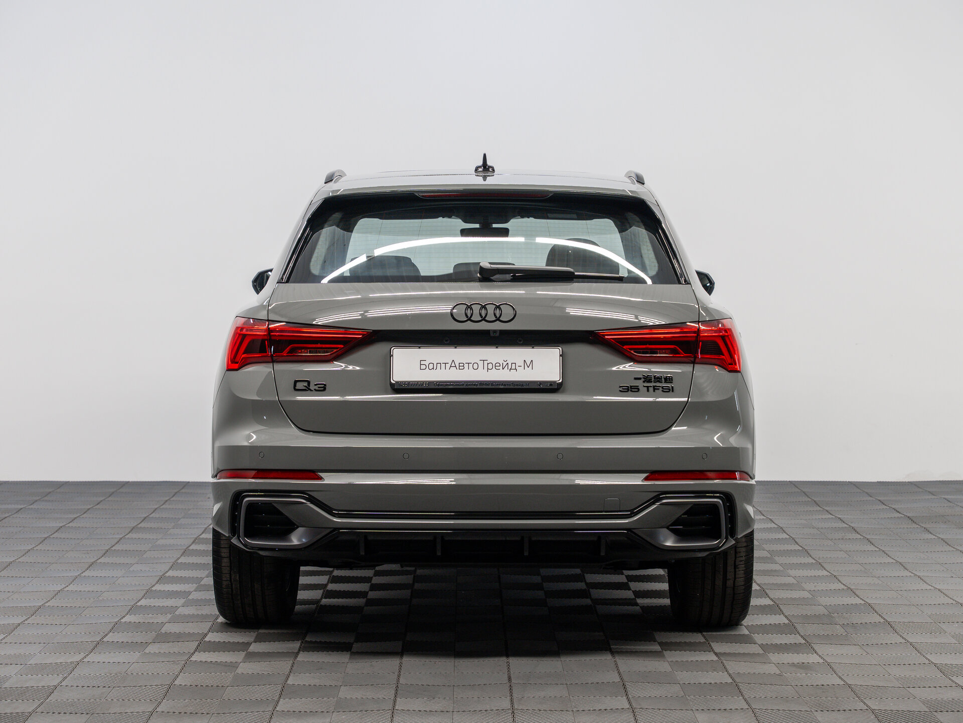 Автомобиль Audi Q3 35 TFSI 1.5 AMT (160 л.с.) - 6