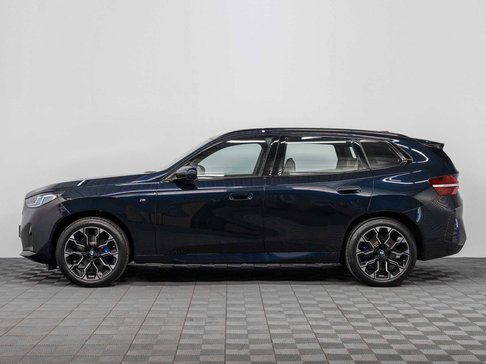 Автомобиль BMW X3 30L xDrive 2.0 AT (258 л.с.) 4WD - 8