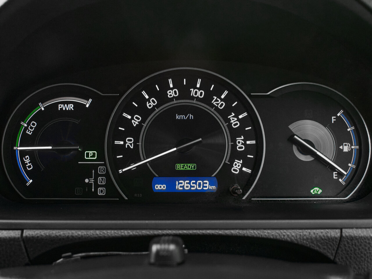 Купить Toyota Noah 1.8hyb CVT (99 л.с.), 2018 в Екатеренбурге