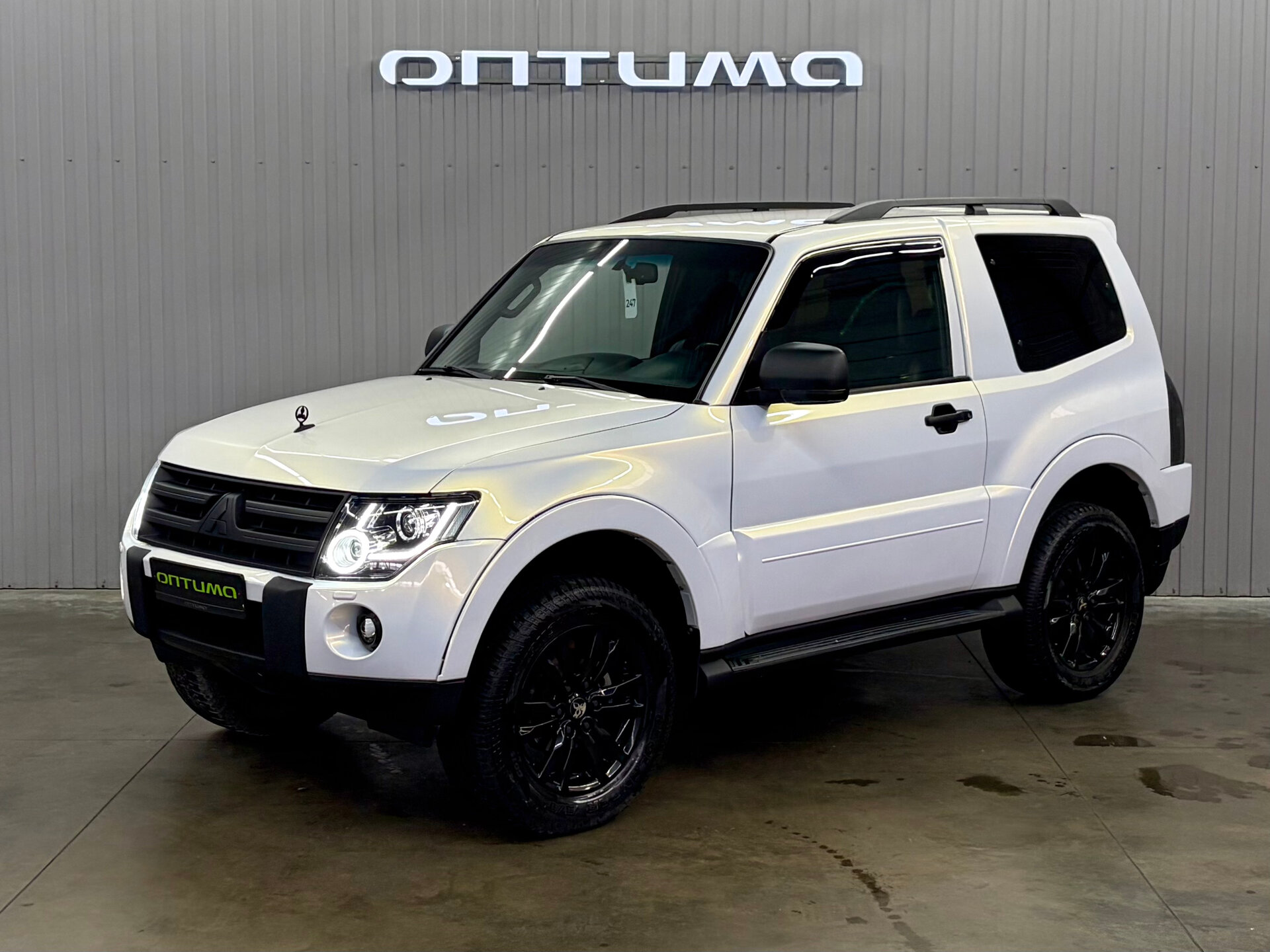 Mitsubishi Pajero 