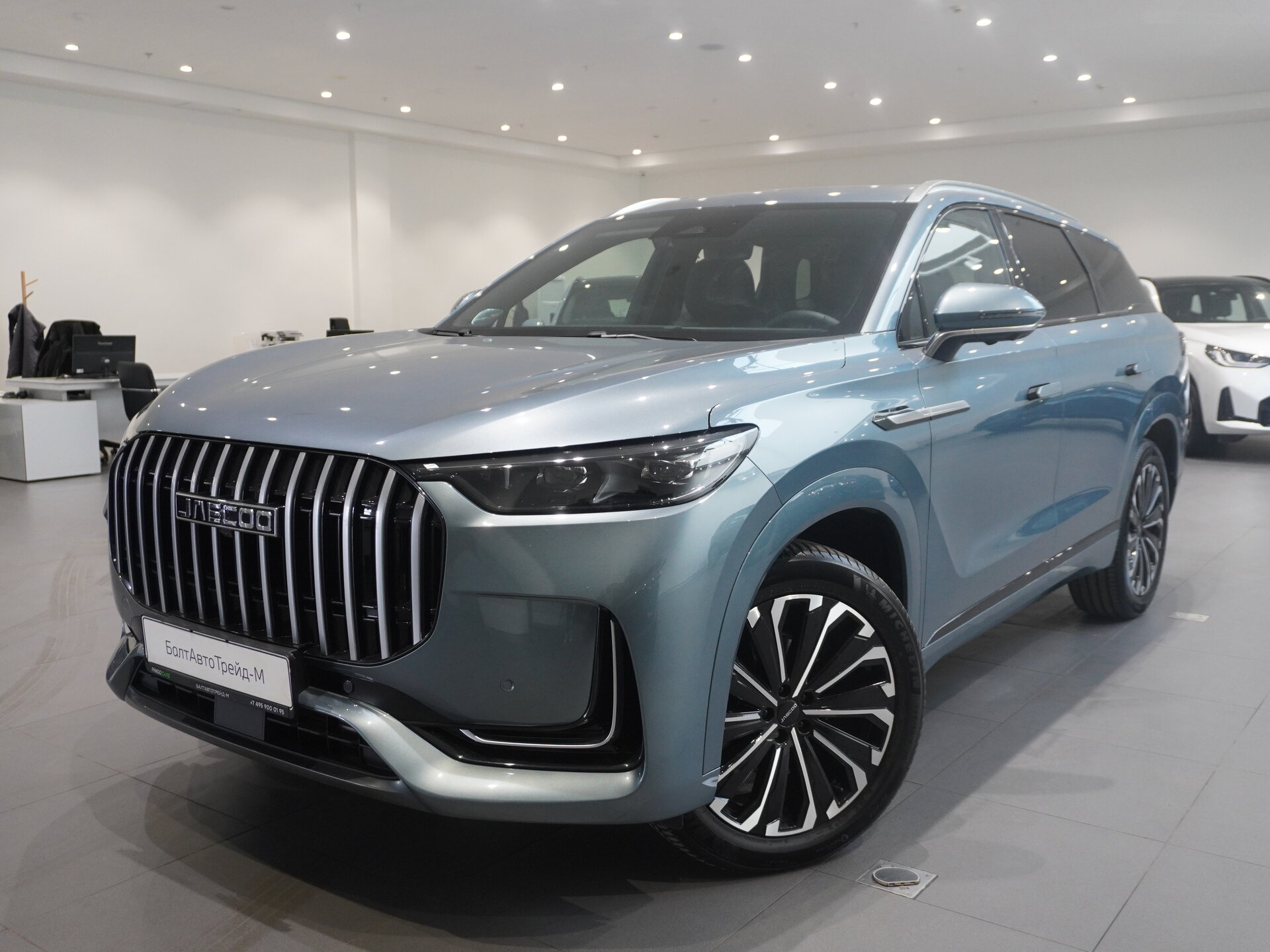 Автомобиль Jaecoo J8 2.0 AMT (249 л.с.) 4WD - 1