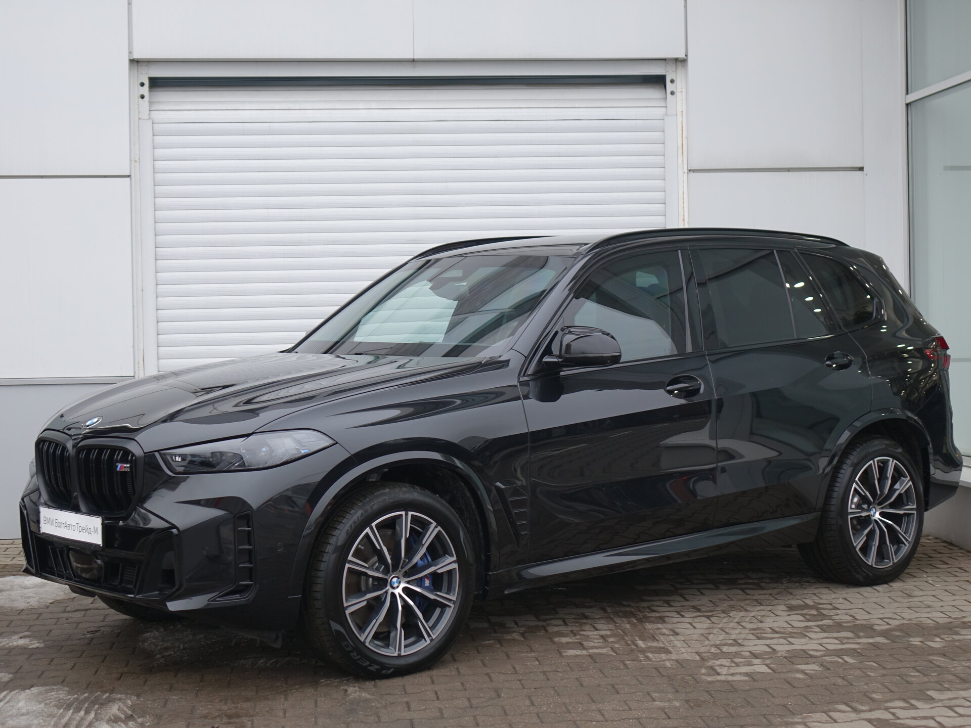 Автомобиль BMW X5 M60i 4.4 AT (530 л.с.) 4WD - 1