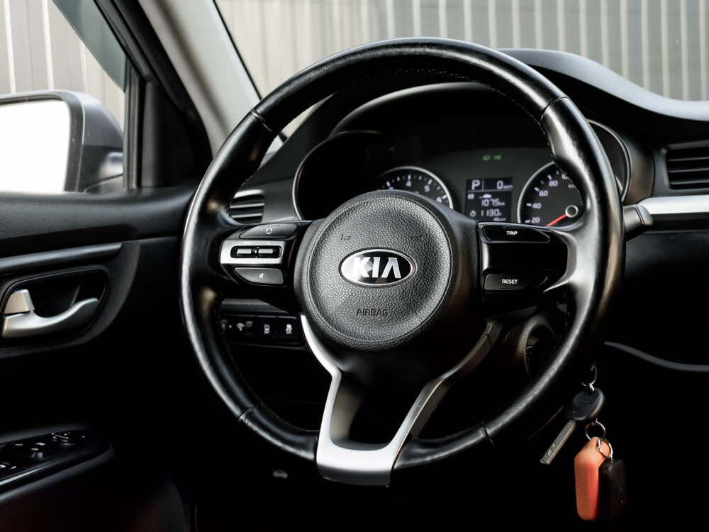 Купить Kia Rio 1.4 AT (100 л.с.), 2019 в Екатеренбурге