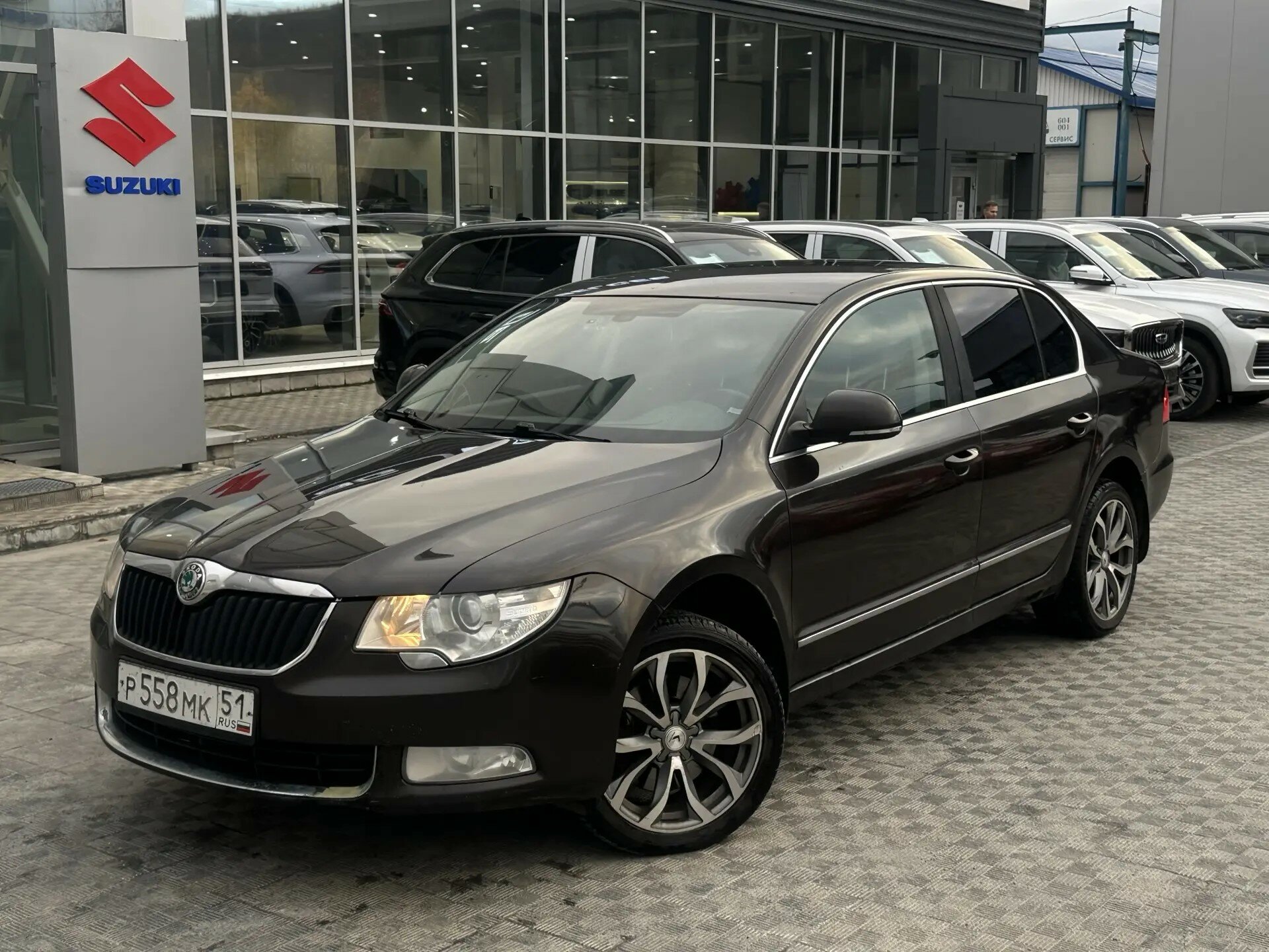 Skoda Superb 1.8 AT (152 л.с.) 2012