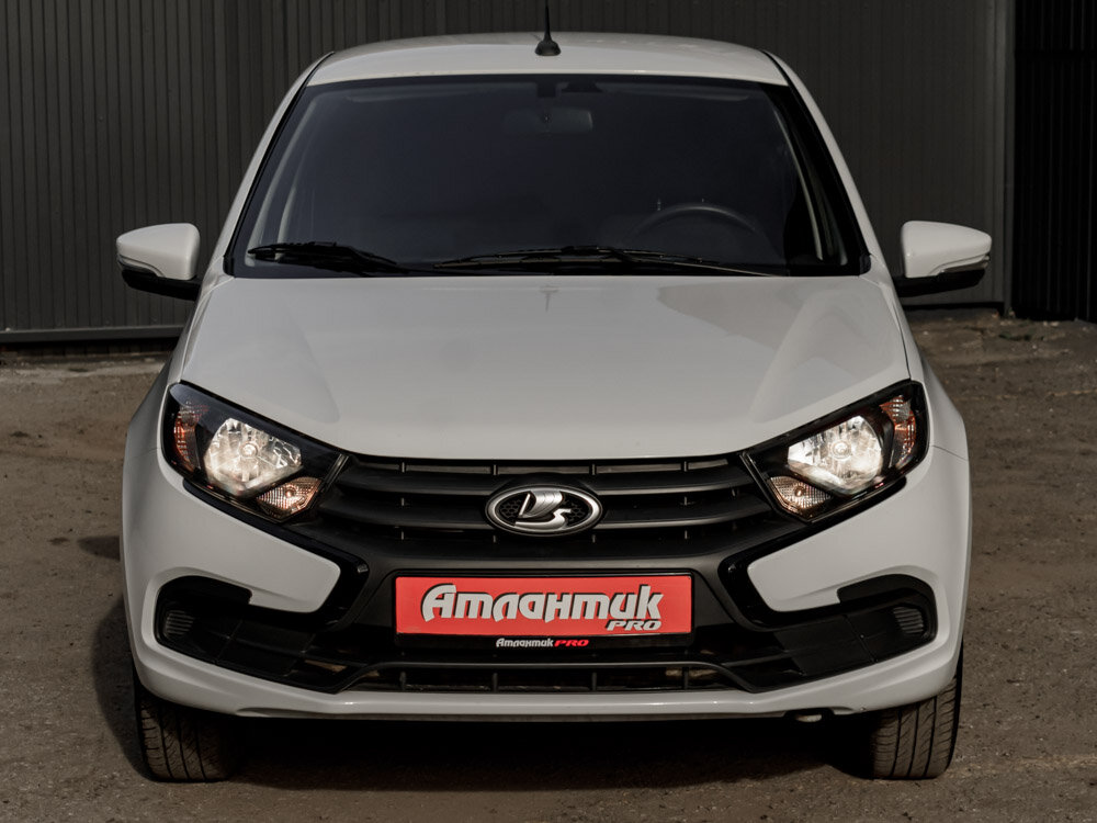 Купить Lada (ВАЗ) Granta 1.6 MT (90 л.с.), 2022 в Екатеренбурге