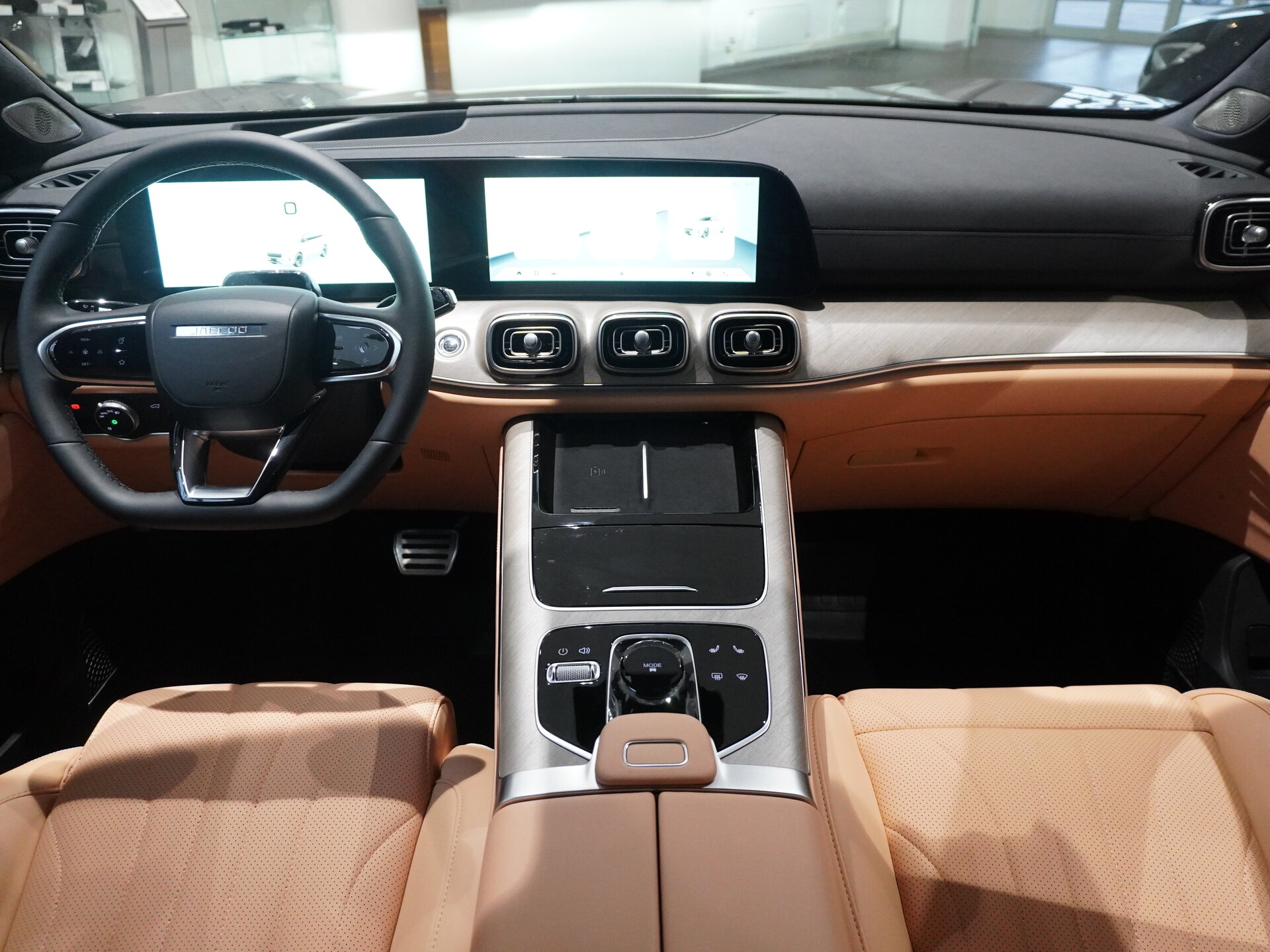 Автомобиль Jaecoo J8 2.0 AMT (249 л.с.) 4WD - 18