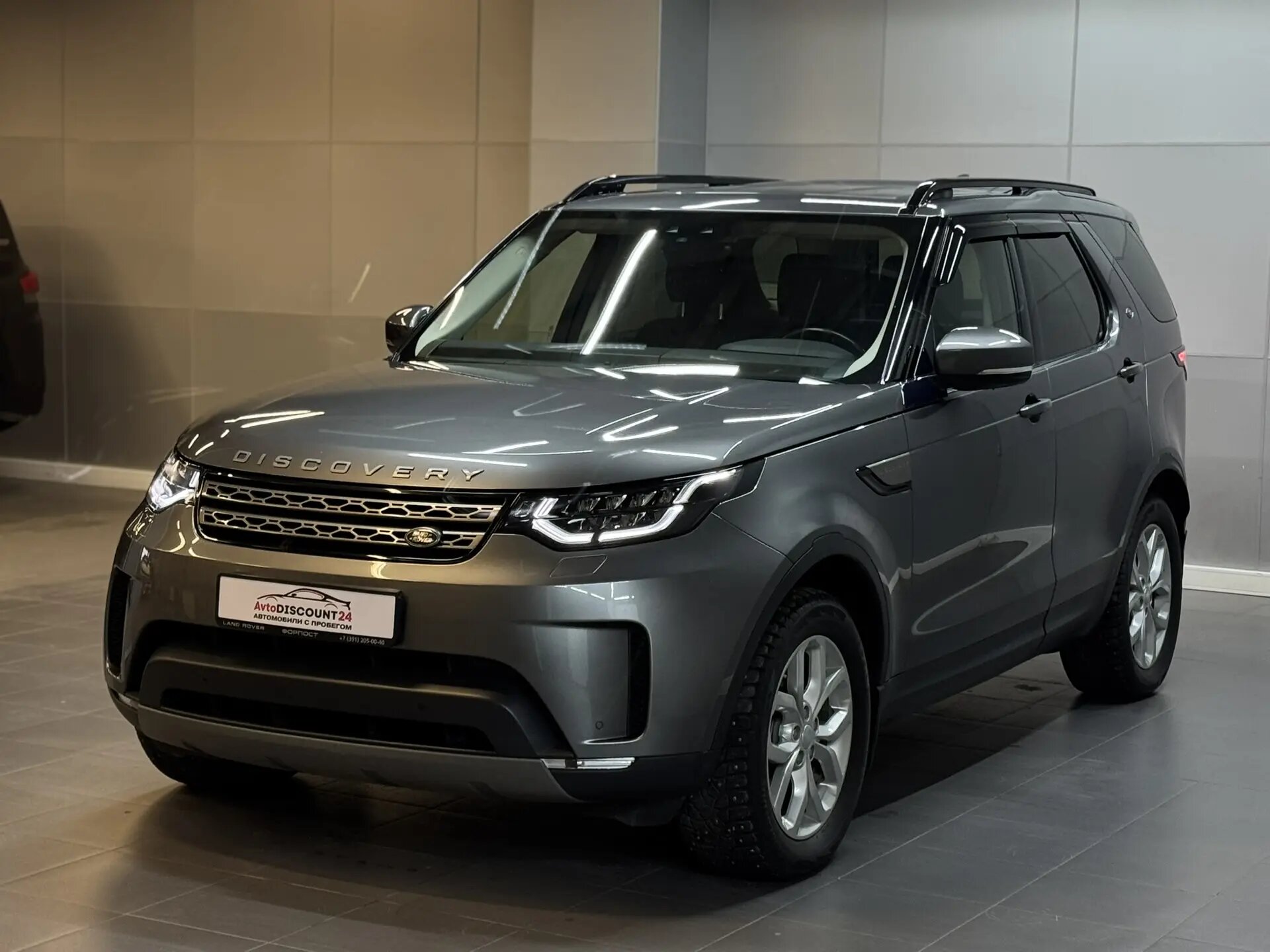 Land Rover Discovery — фото 1