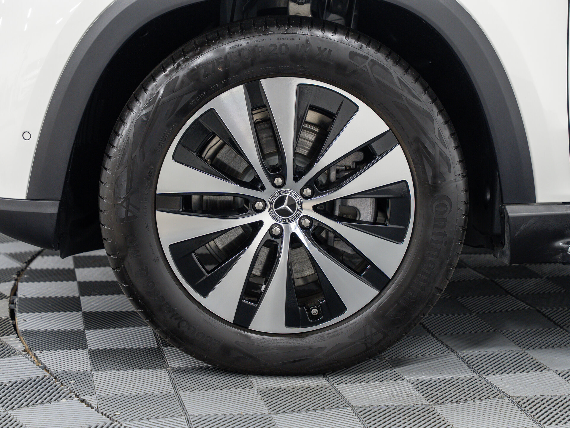Автомобиль Mercedes-Benz GLE 300 d 2.0d AT (269 л.с.) 4WD - 3