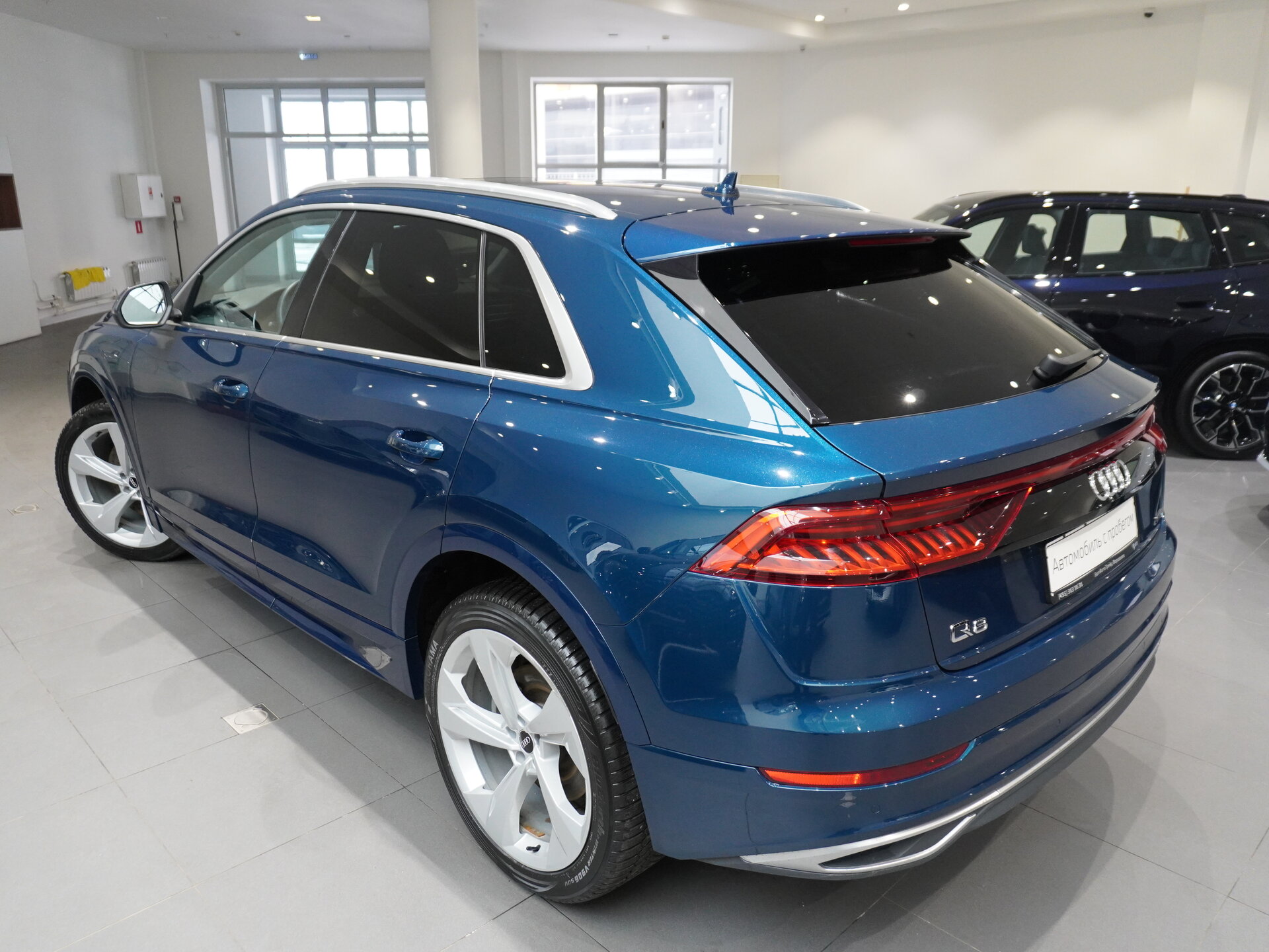 Автомобиль Audi Q8 55 TFSI 3.0 AT (340 л.с.) 4WD - 6