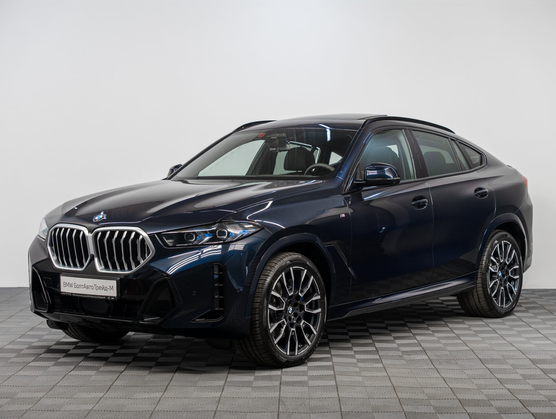 Автомобиль BMW X6 40i 3.0 AT (381 л.с.) 4WD - 1