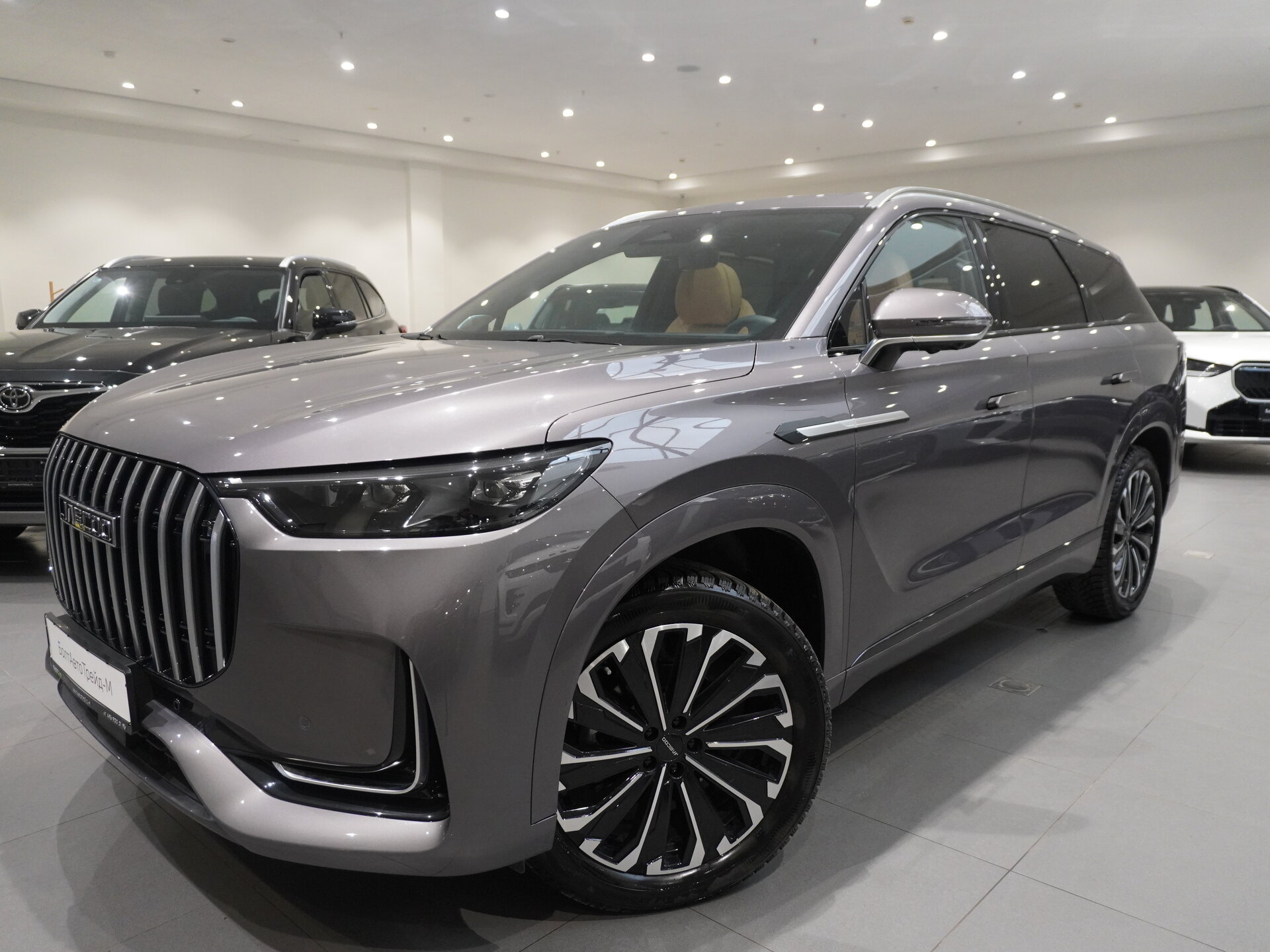 Автомобиль Jaecoo J8 2.0 AMT (249 л.с.) 4WD - 1