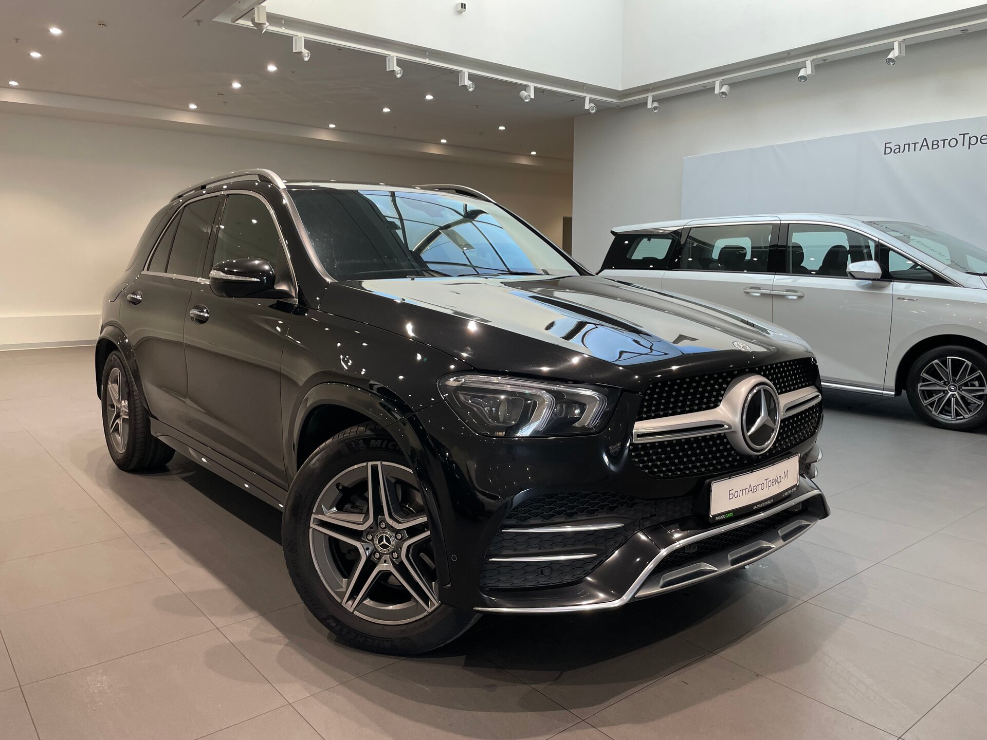 Автомобиль Mercedes-Benz GLE 400 d 2.9d AT (330 л.с.) 4WD - 3