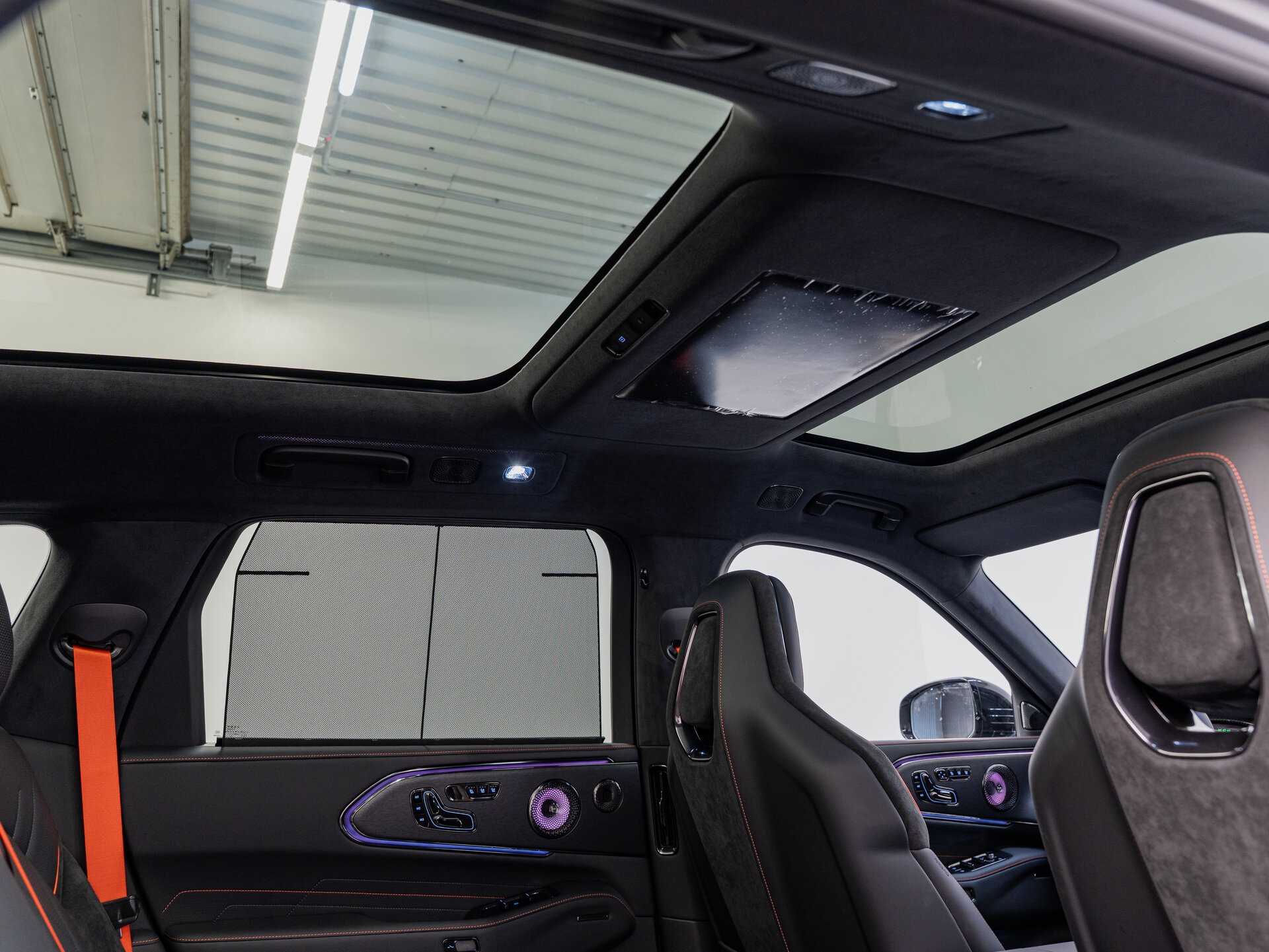 Автомобиль Zeekr 8X Dawn 2.0hyb AT (1401 л.с.) 4WD - 20