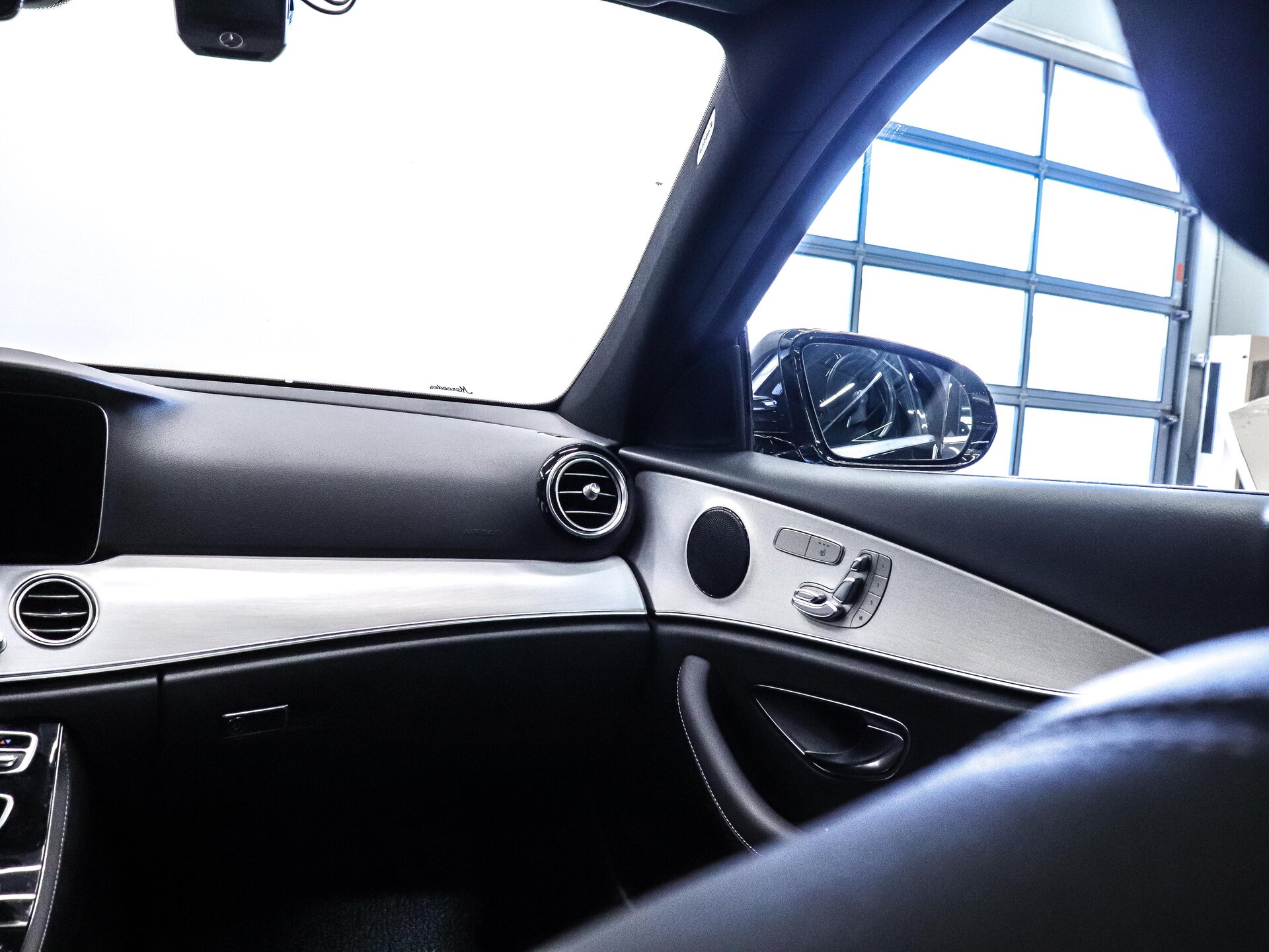 Mercedes-Benz E-Класс 2021 14