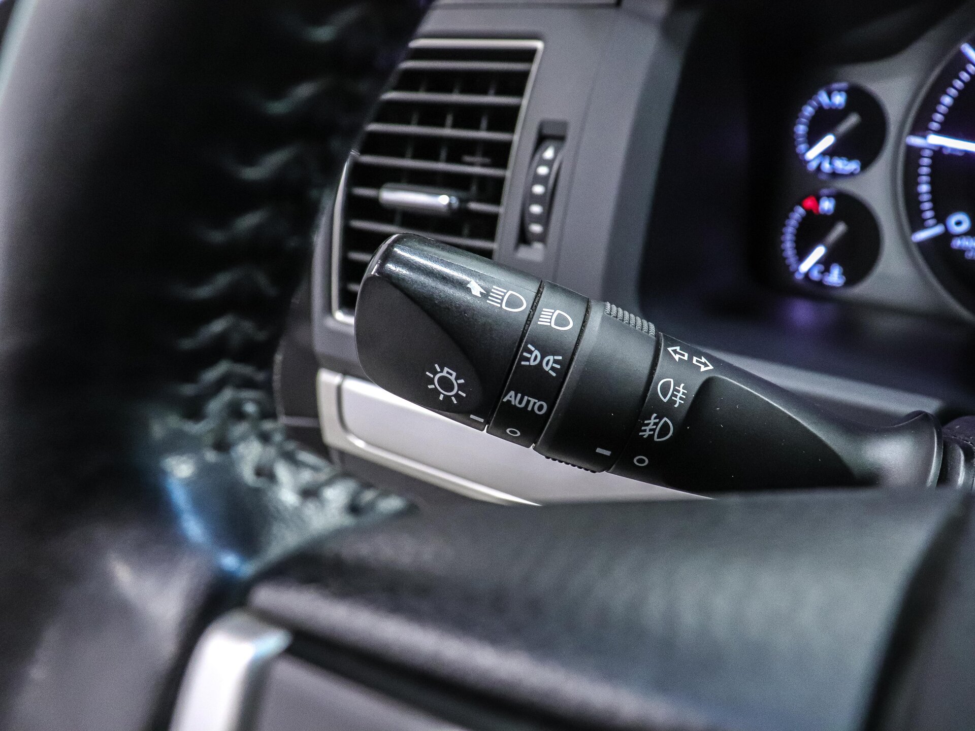 Toyota Land Cruiser 2019 17