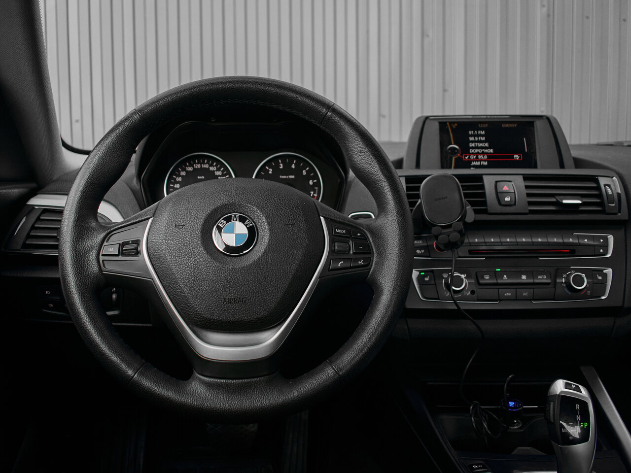 Купить BMW 2 серии 220i 2.0 AT (184 л.с.), 2014 в Екатеренбурге