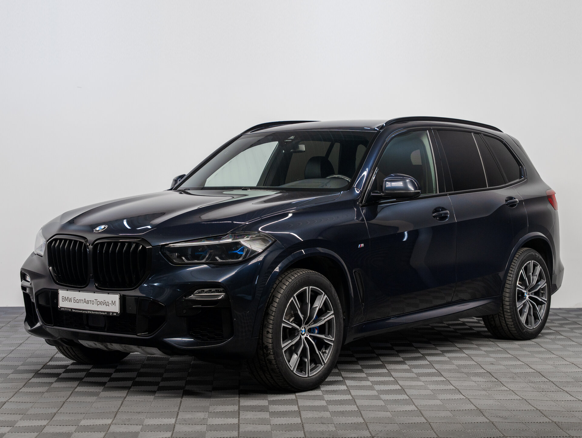 Автомобиль BMW X5 30d 3.0d AT (249 л.с.) 4WD - 1
