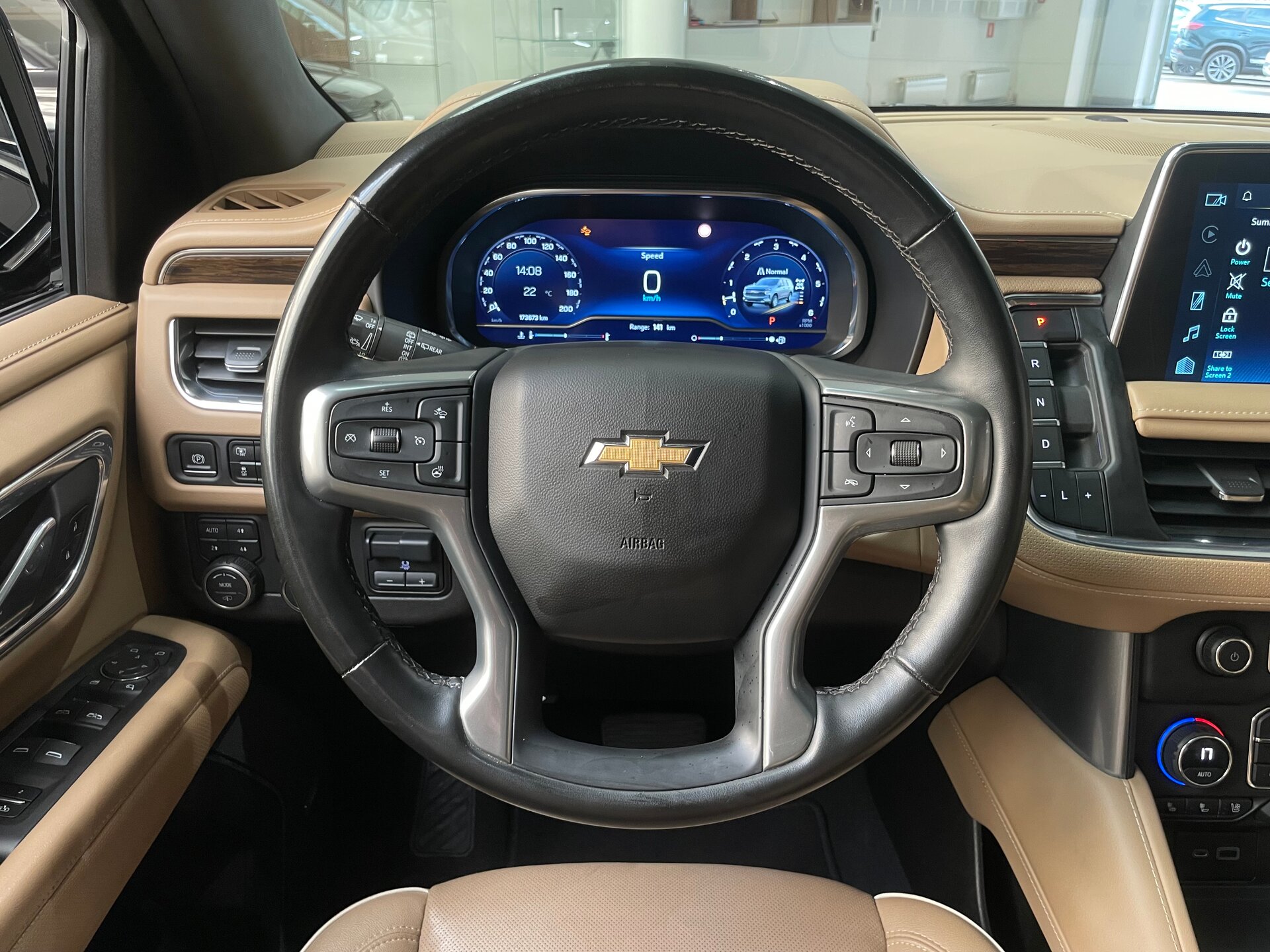 Автомобиль Chevrolet Tahoe 5.3 AT (360 л.с.) 4WD - 16