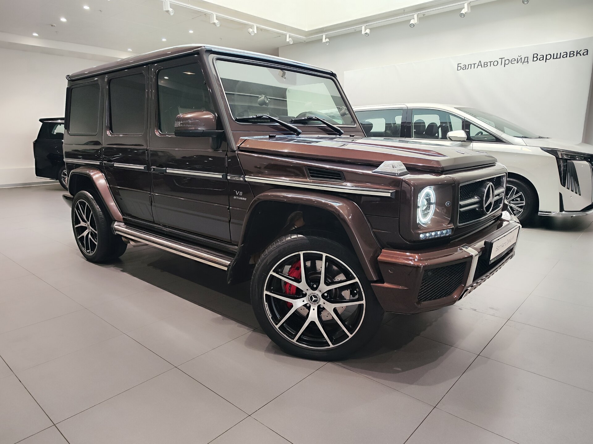 Автомобиль Mercedes-Benz G-Класс AMG 63 AMG 5.5 AT (571 л.с.) 4WD - 3