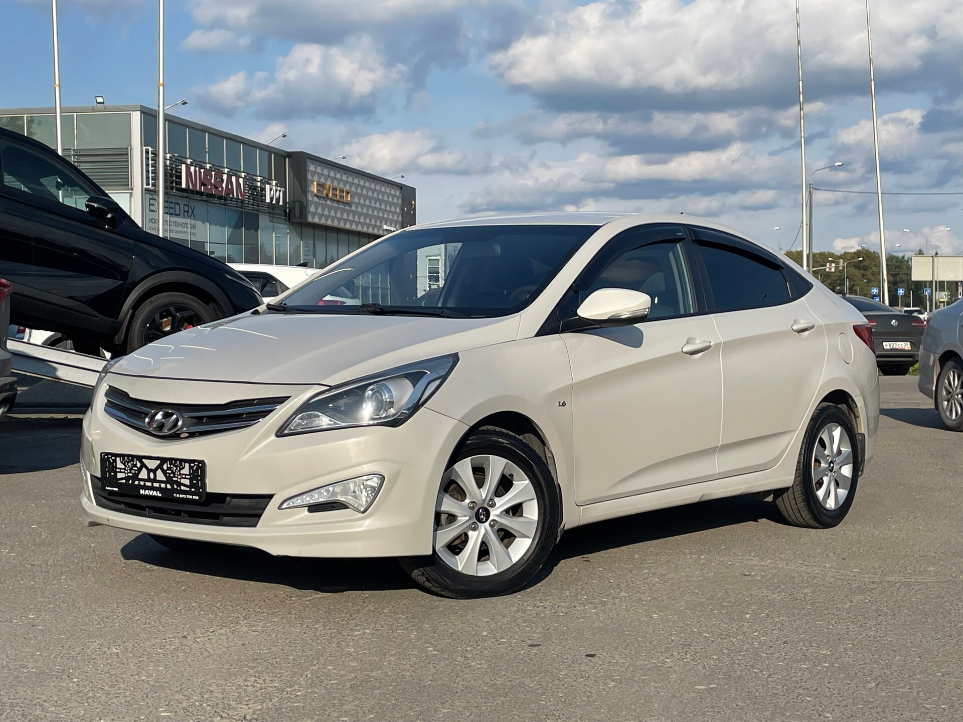 Hyundai Solaris 1.6 MT (123 л.с.) 2016