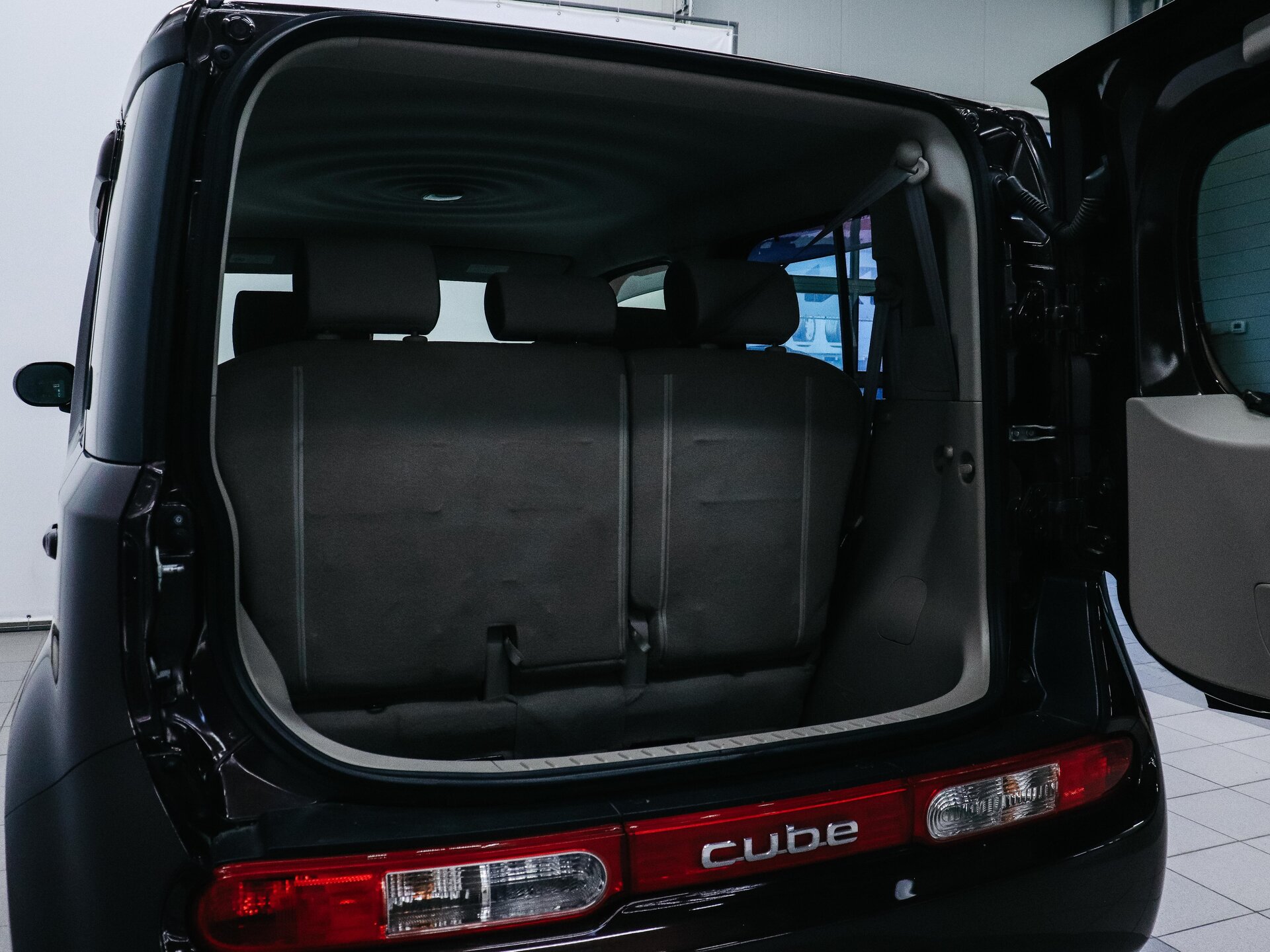Nissan Cube 2018 28