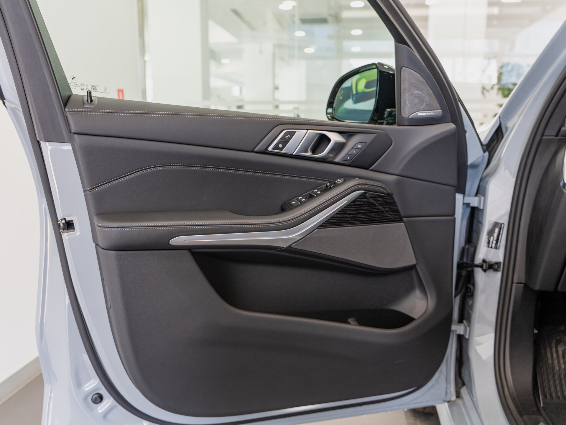 Автомобиль BMW X5 30d 3.0d AT (286 л.с.) 4WD - 7