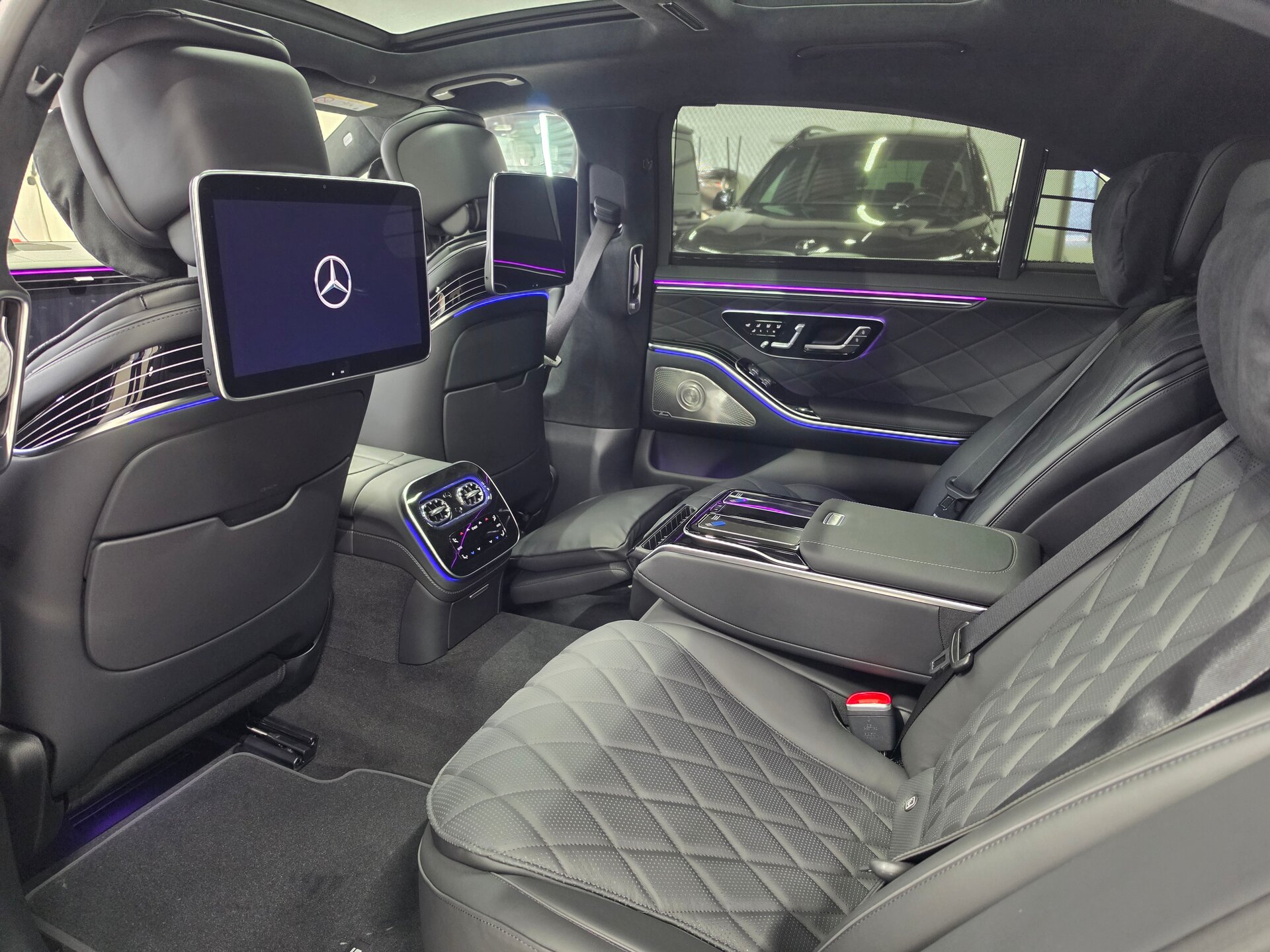 Автомобиль Mercedes-Benz S-Класс 450 d Long 4MATIC 3.0d AT (367 л.с.) 4WD - 8