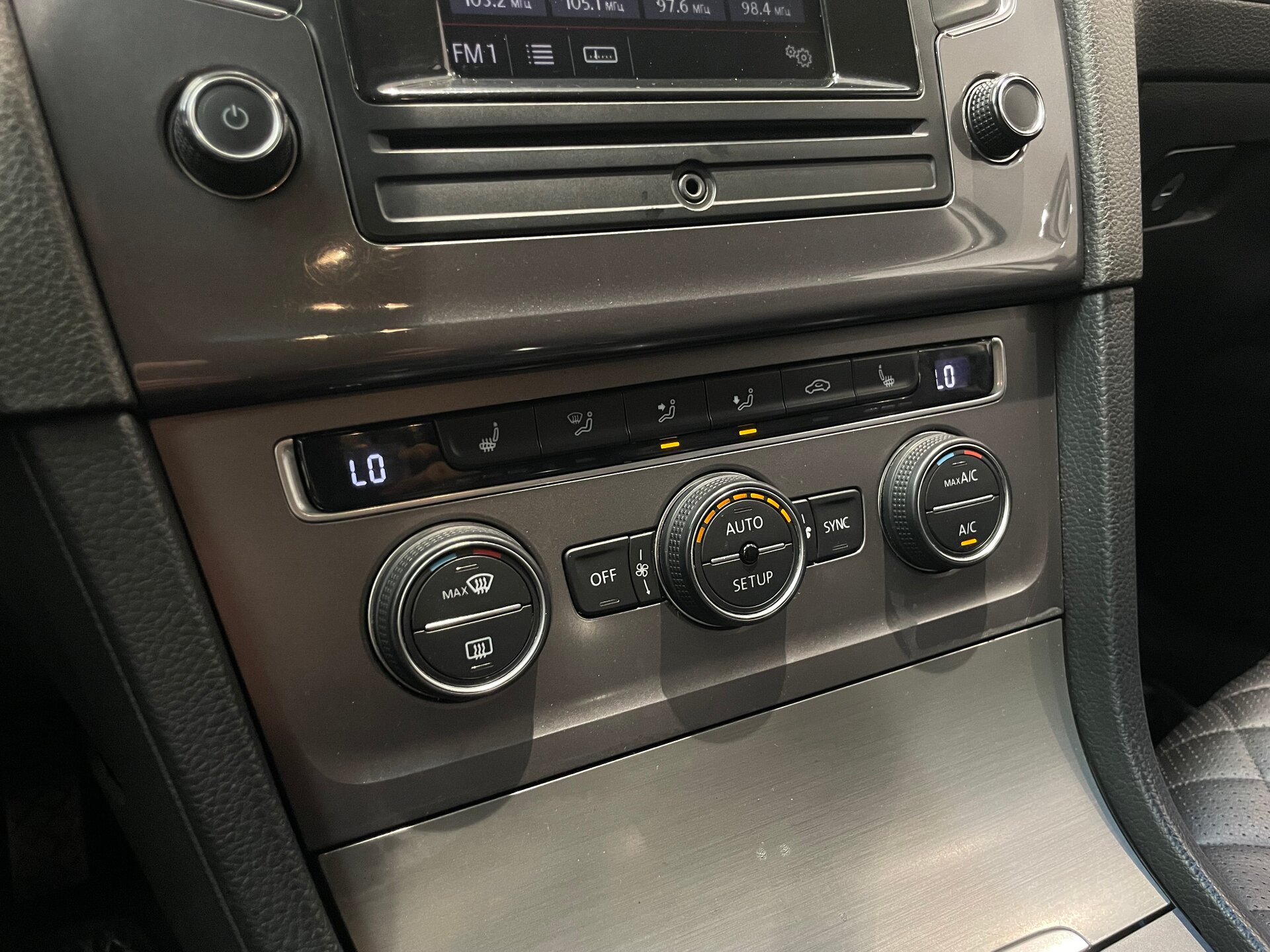 Автомобиль Volkswagen Golf 1.4 AMT (122 л.с.) - 17