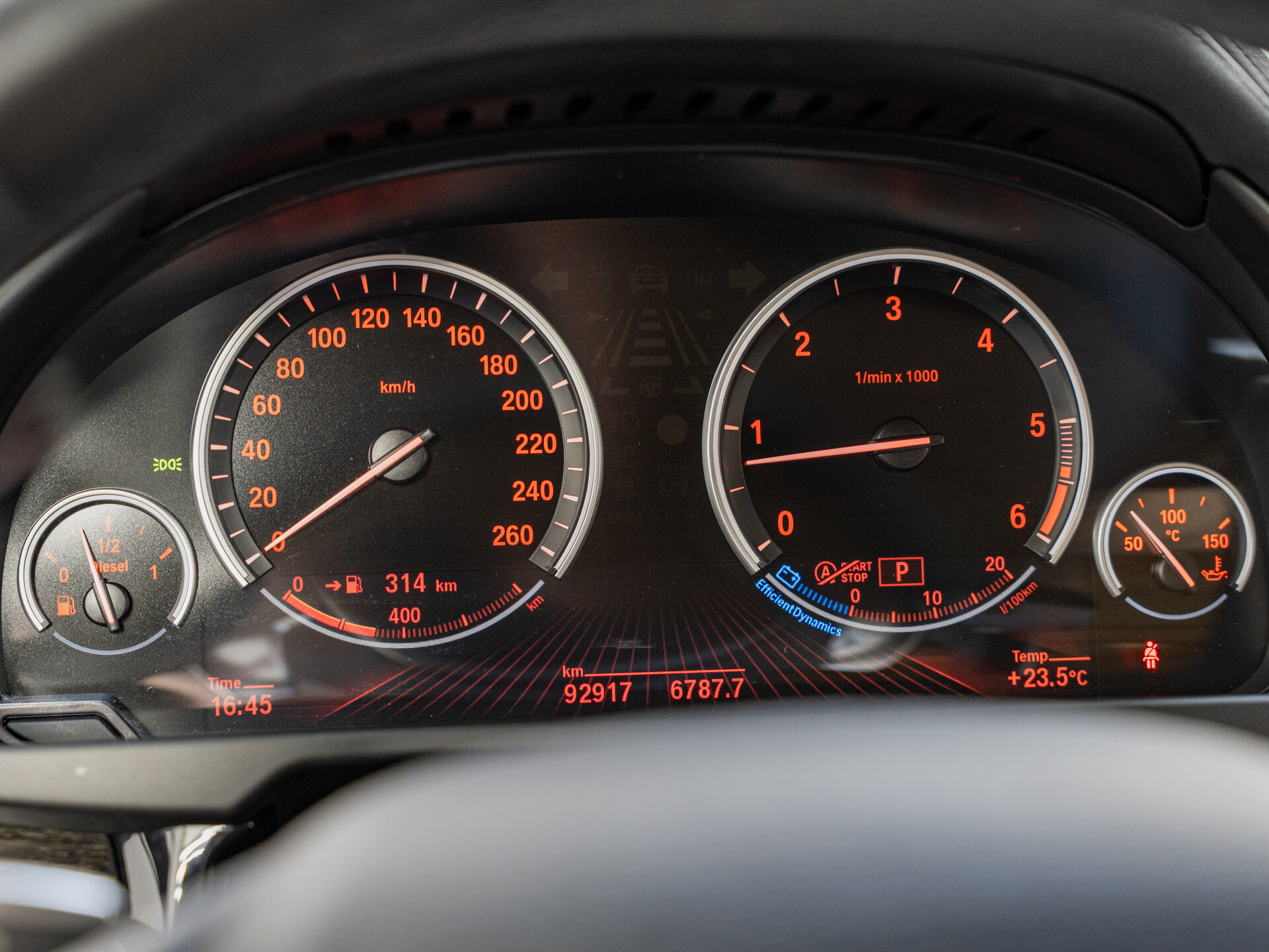 Автомобиль BMW X6 30d 3.0d AT (249 л.с.) 4WD - 14