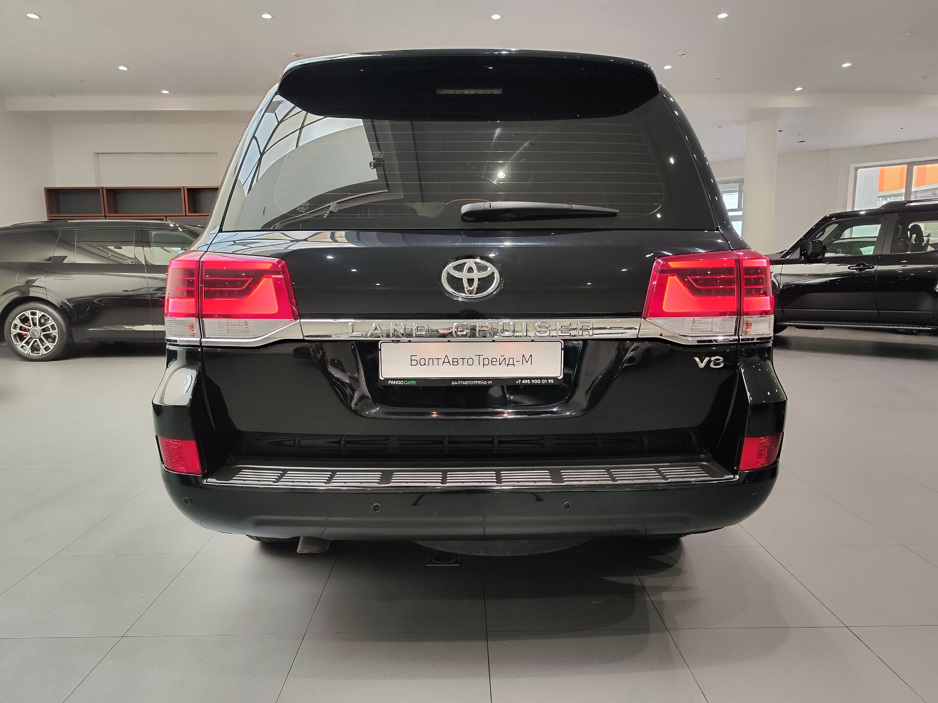 Автомобиль Toyota Land Cruiser 4.5d AT (249 л.с.) 4WD - 5