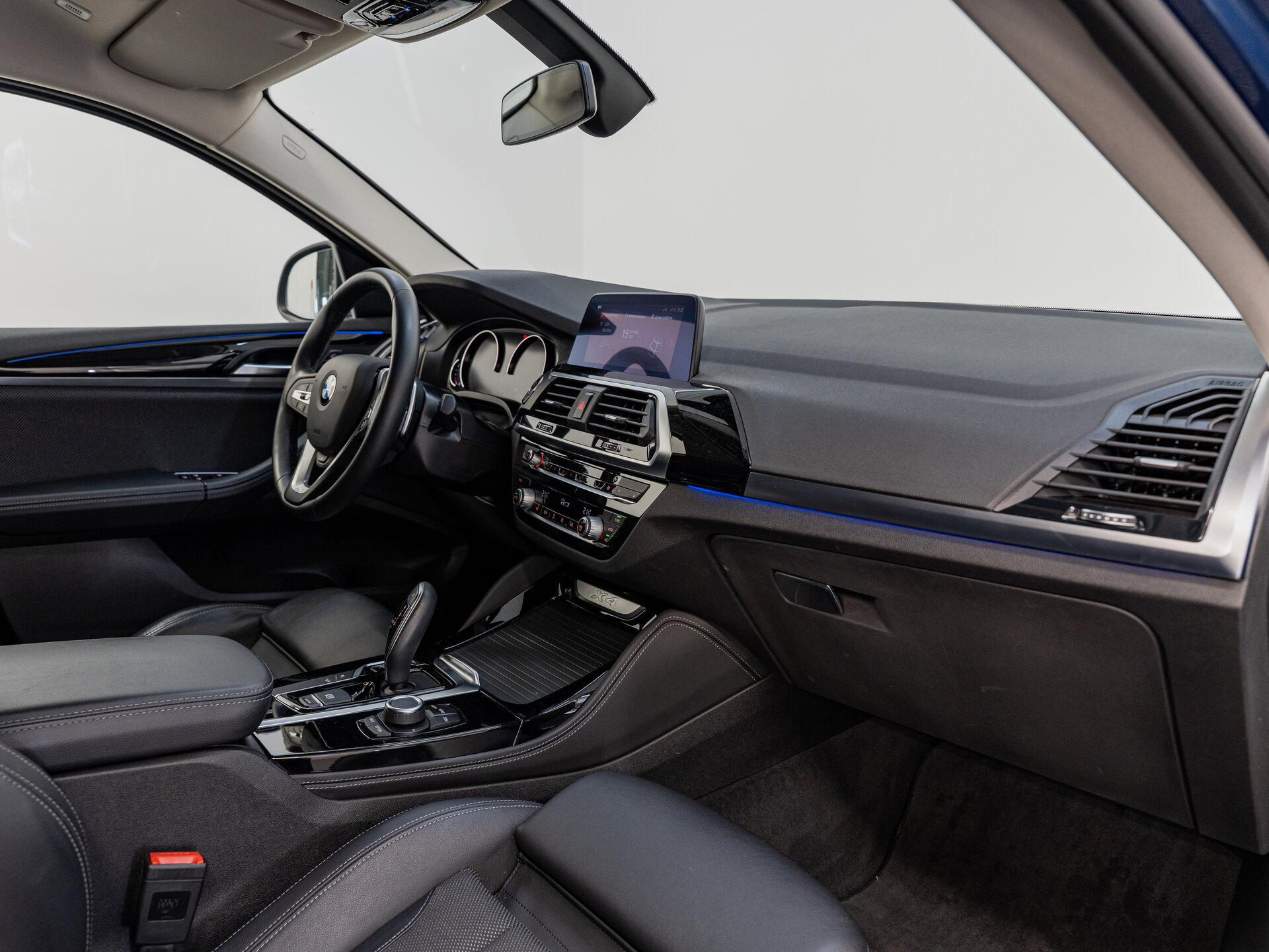 Автомобиль BMW X4 20i 2.0 AT (184 л.с.) 4WD - 11