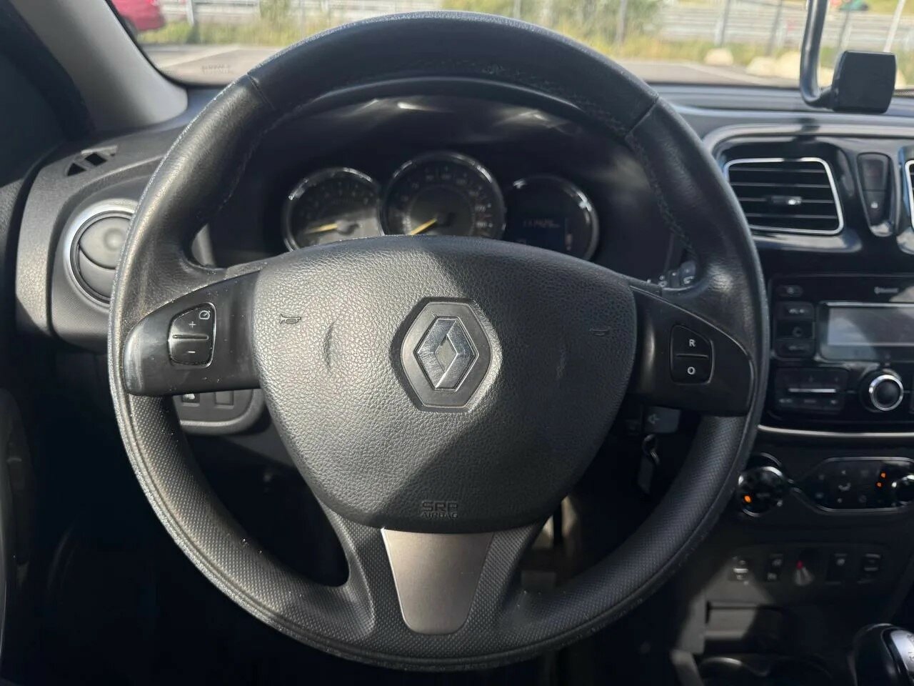 Renault Sandero II Рестайлинг - 7