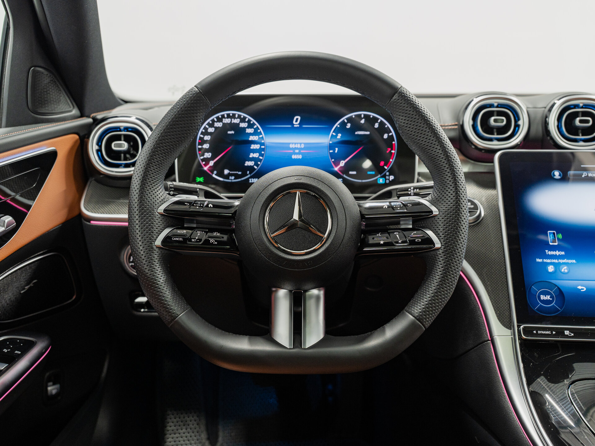 Автомобиль Mercedes-Benz C-Класс 260 L 1.5 AT (204 л.с.) - 16