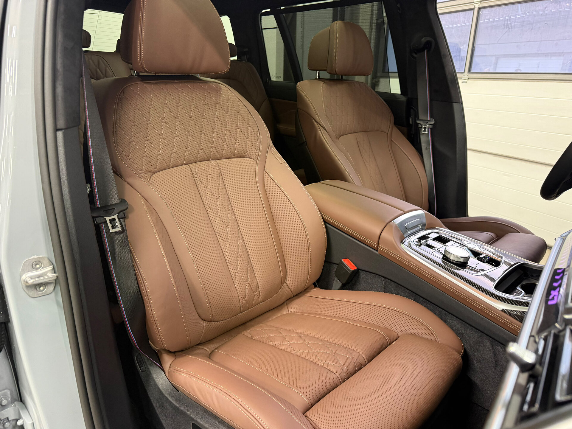 Автомобиль BMW X7 40d 3.0d AT (340 л.с.) 4WD - 10