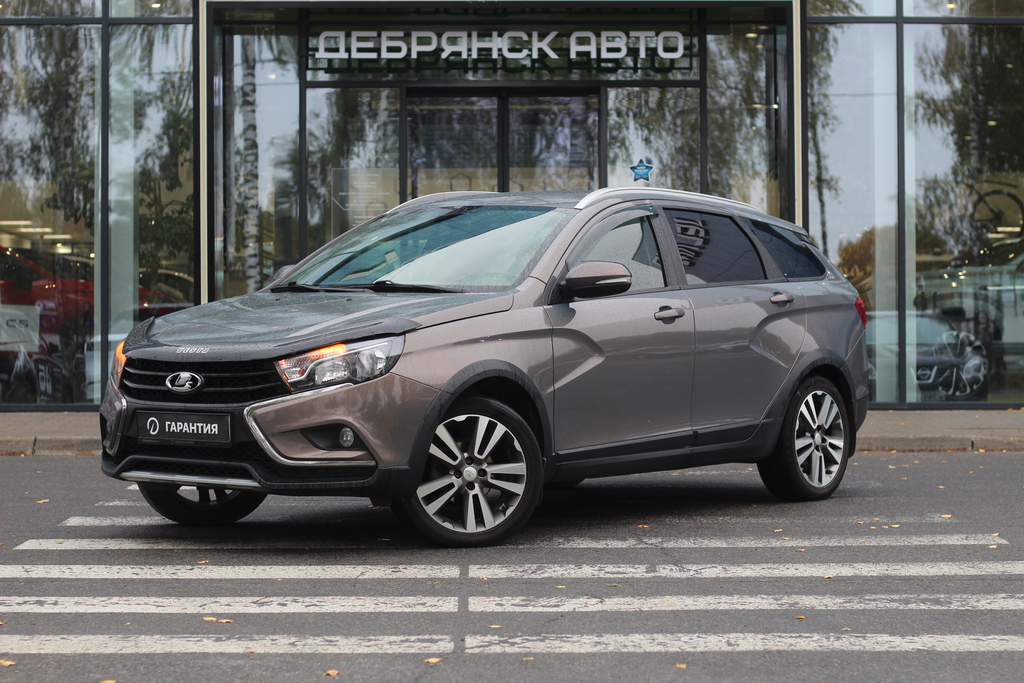 Фото Lada (ВАЗ) Vesta, I 2019