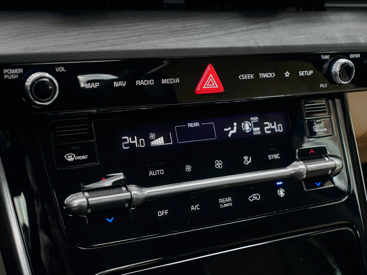 Купить Kia Carnival 2.2d AT (202 л.с.), 2021 в Екатеренбурге