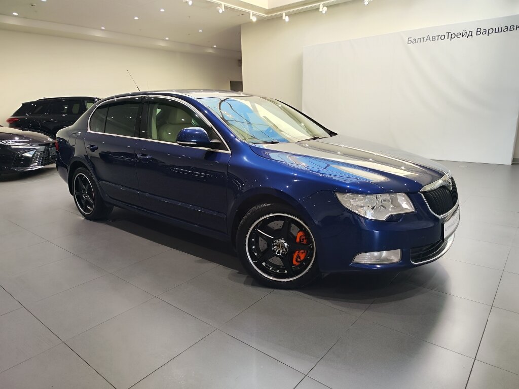 Автомобиль Skoda Superb 3.6 AMT (260 л.с.) 4WD - 3