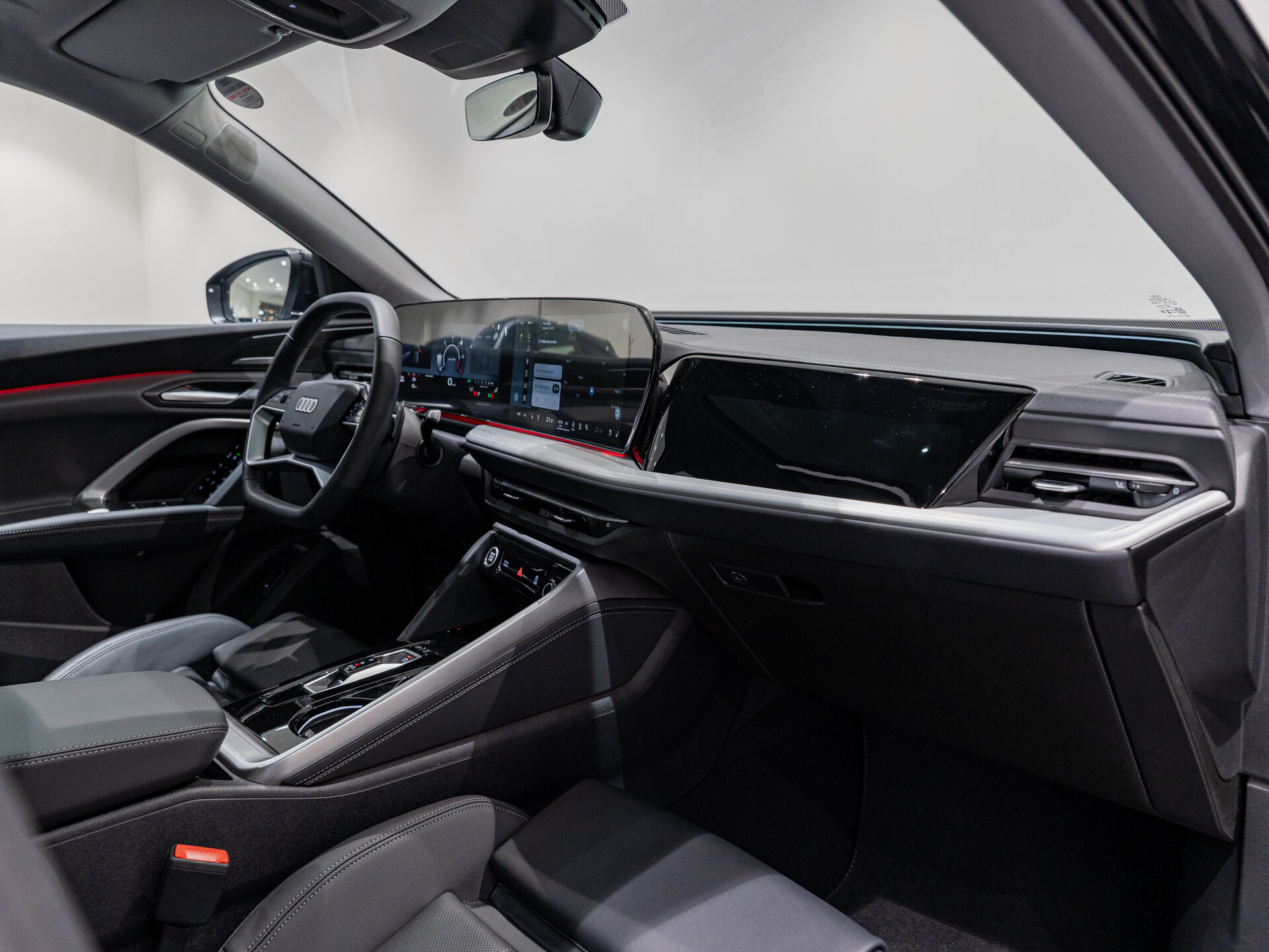Автомобиль Audi Q5 40 TDI 2.0d AMT (204 л.с.) 4WD - 11
