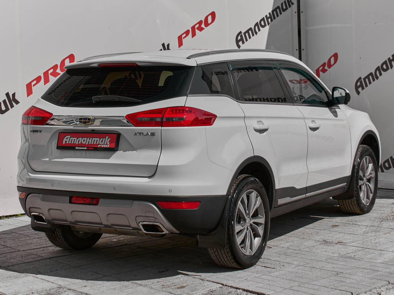 Купить Geely Atlas 2.4 AT (149 л.с.), 2019 в Екатеренбурге