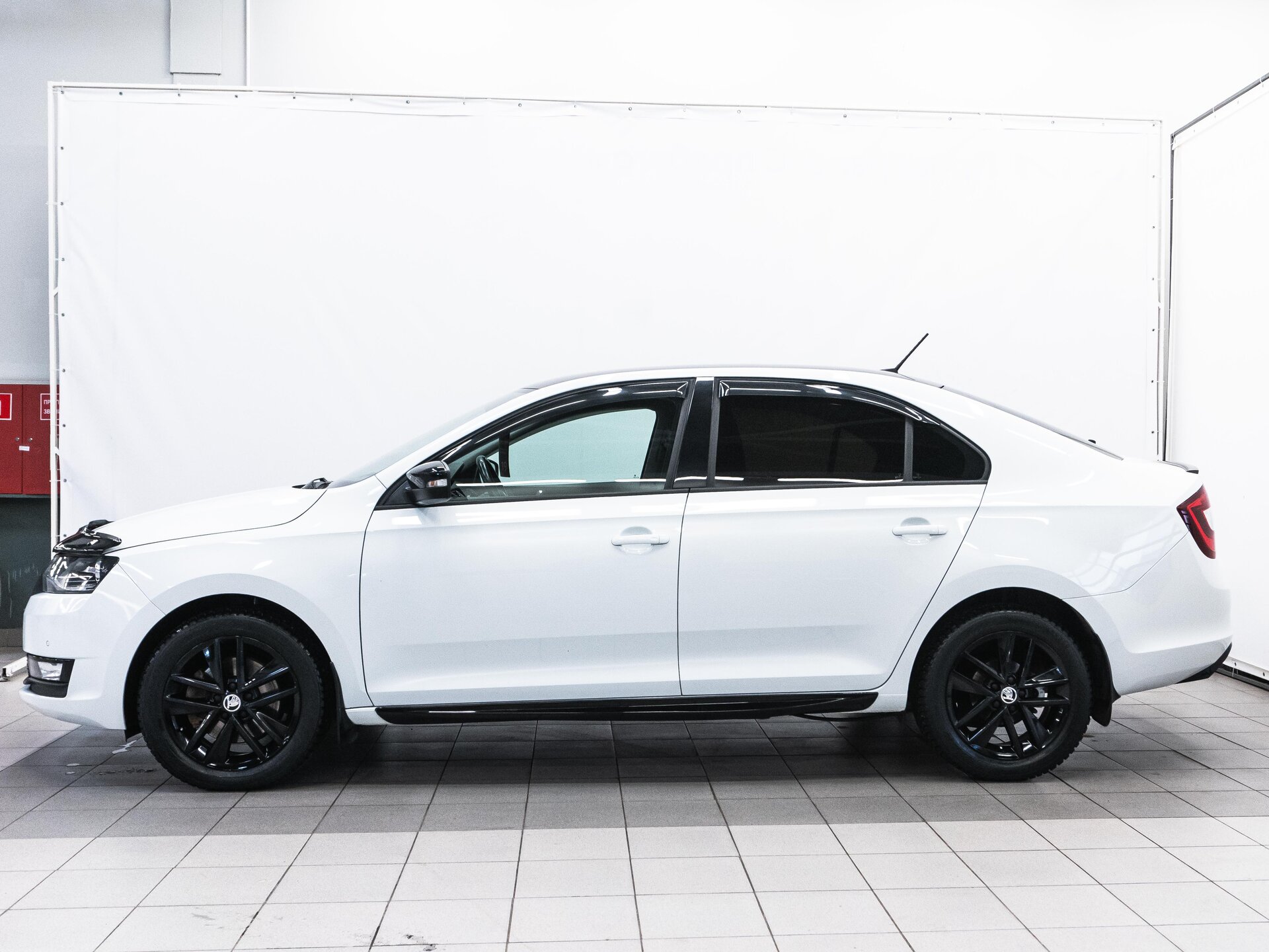 Skoda Rapid 2019 8