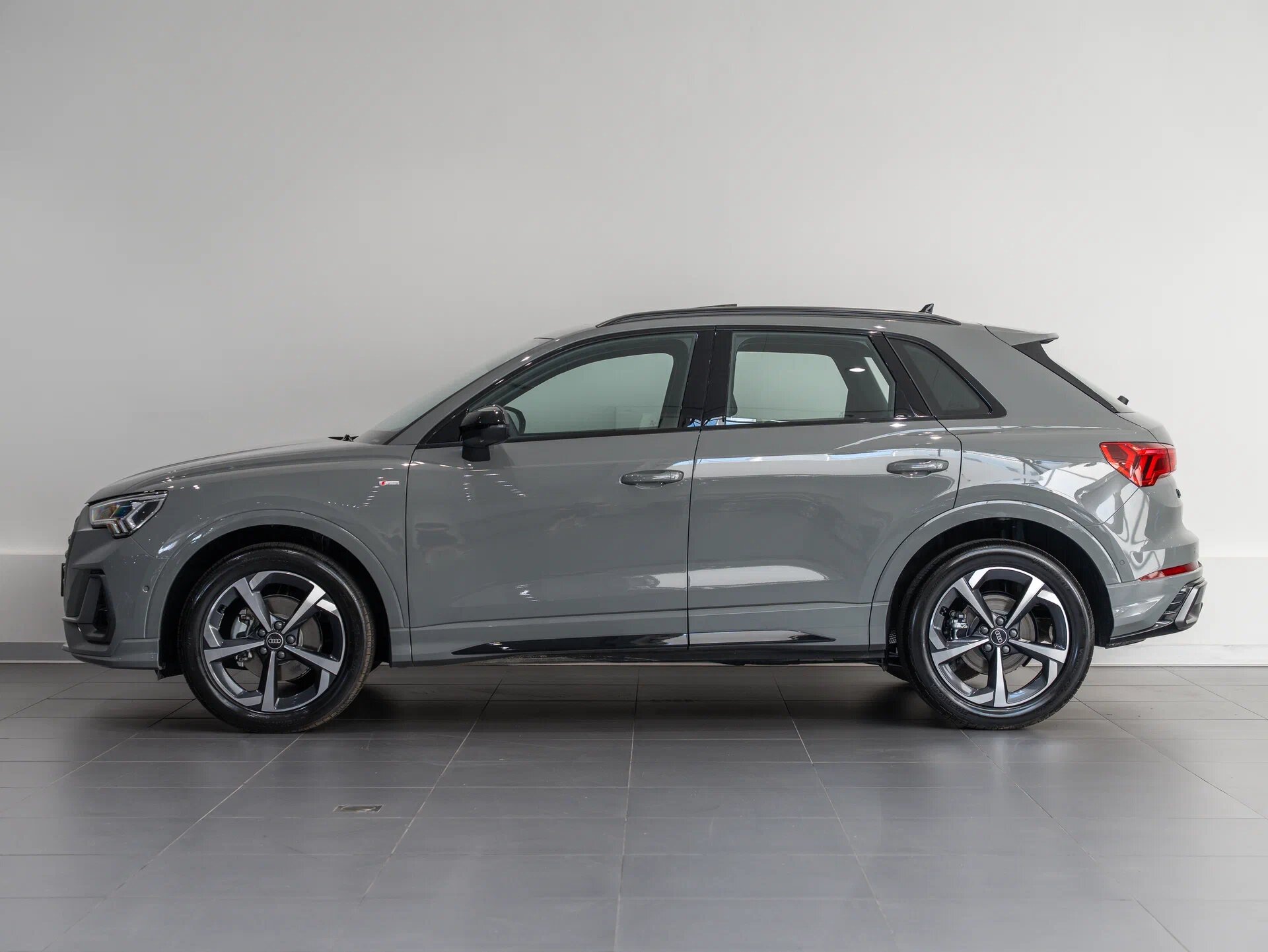 Автомобиль Audi Q3 35 TFSI 1.5 AMT (160 л.с.) - 8