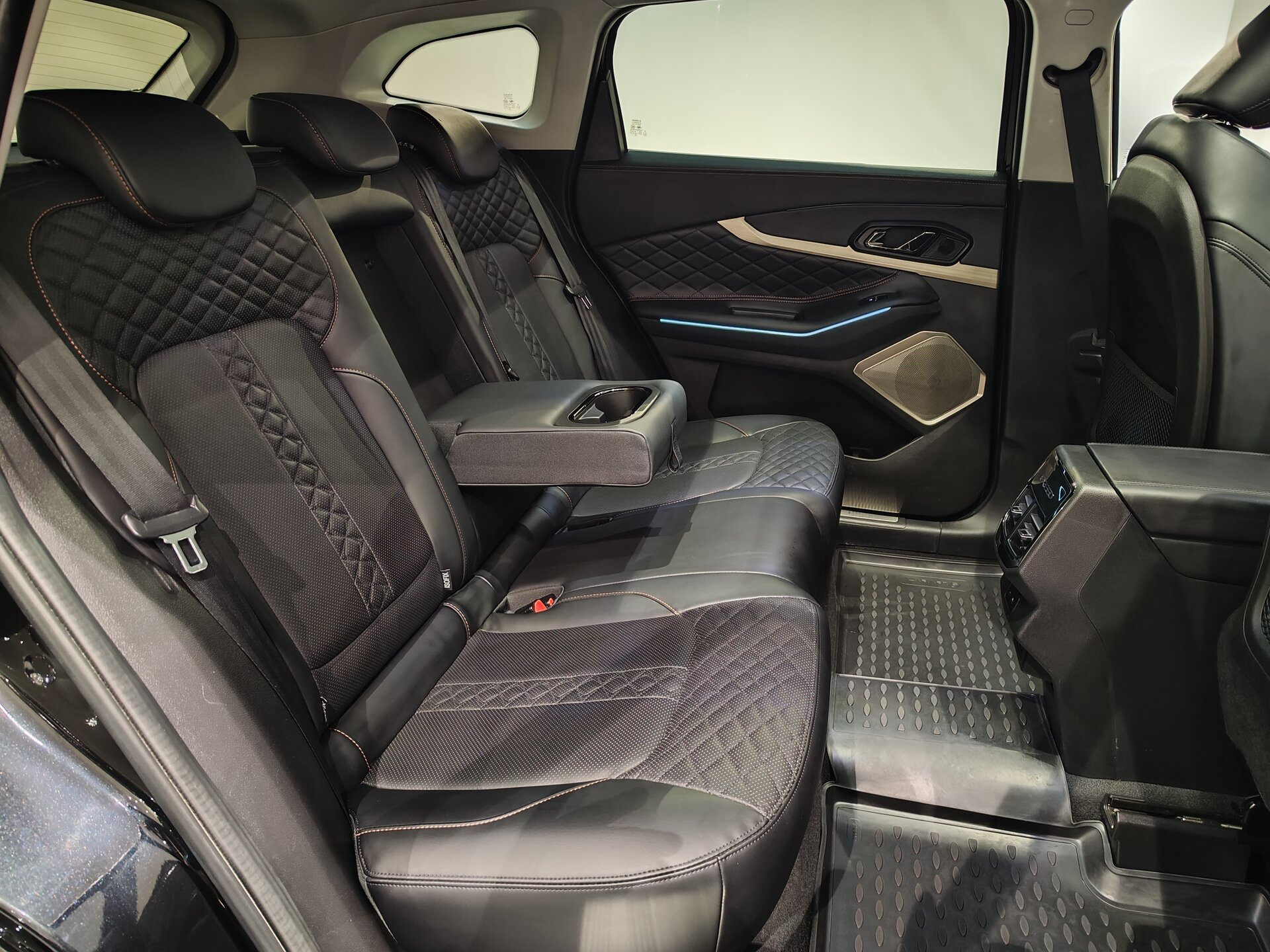 Автомобиль EXEED TXL 2.0 AMT (197 л.с.) 4WD - 13