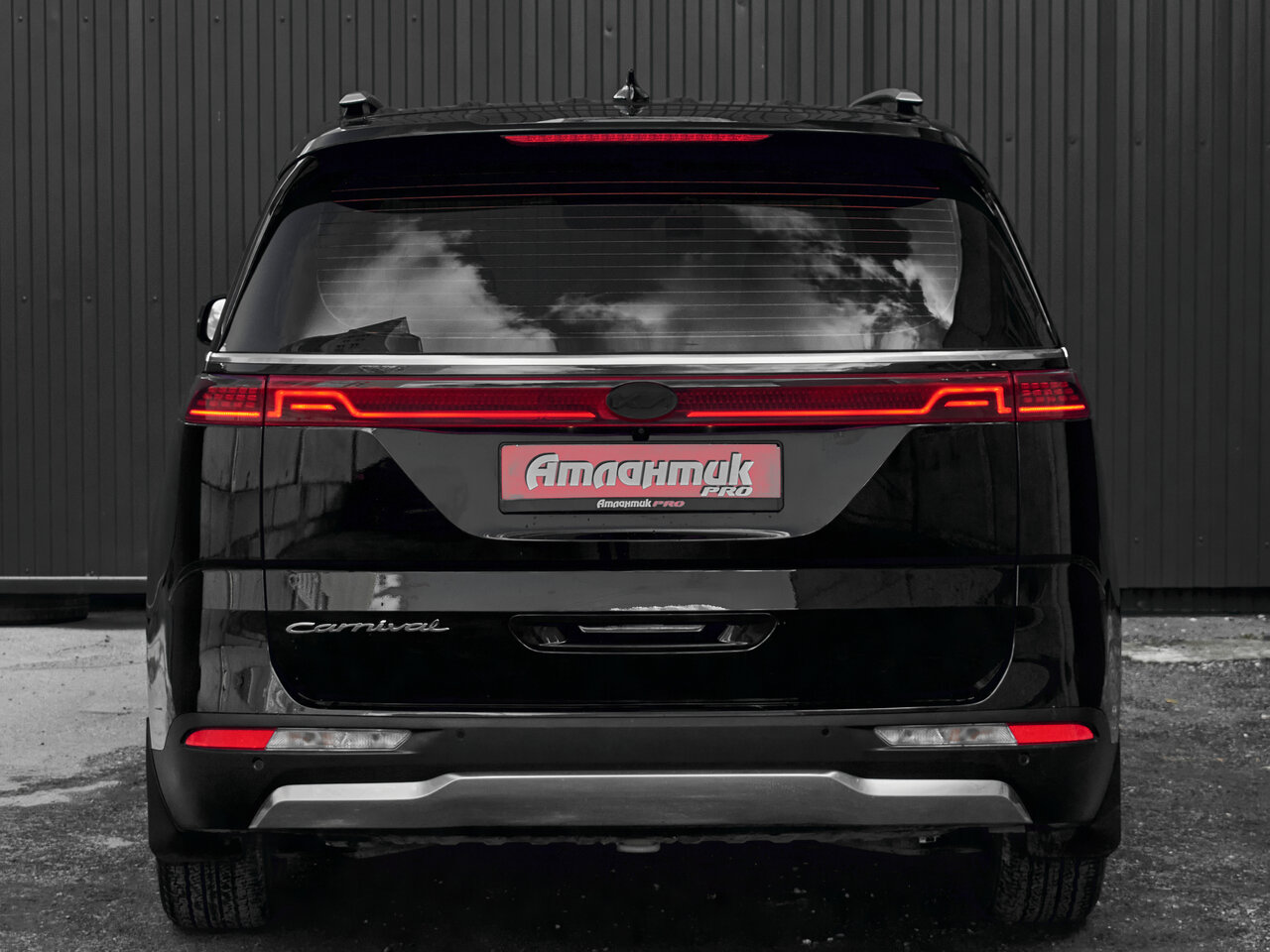 Купить Kia Carnival 2.2d AT (202 л.с.), 2021 в Екатеренбурге